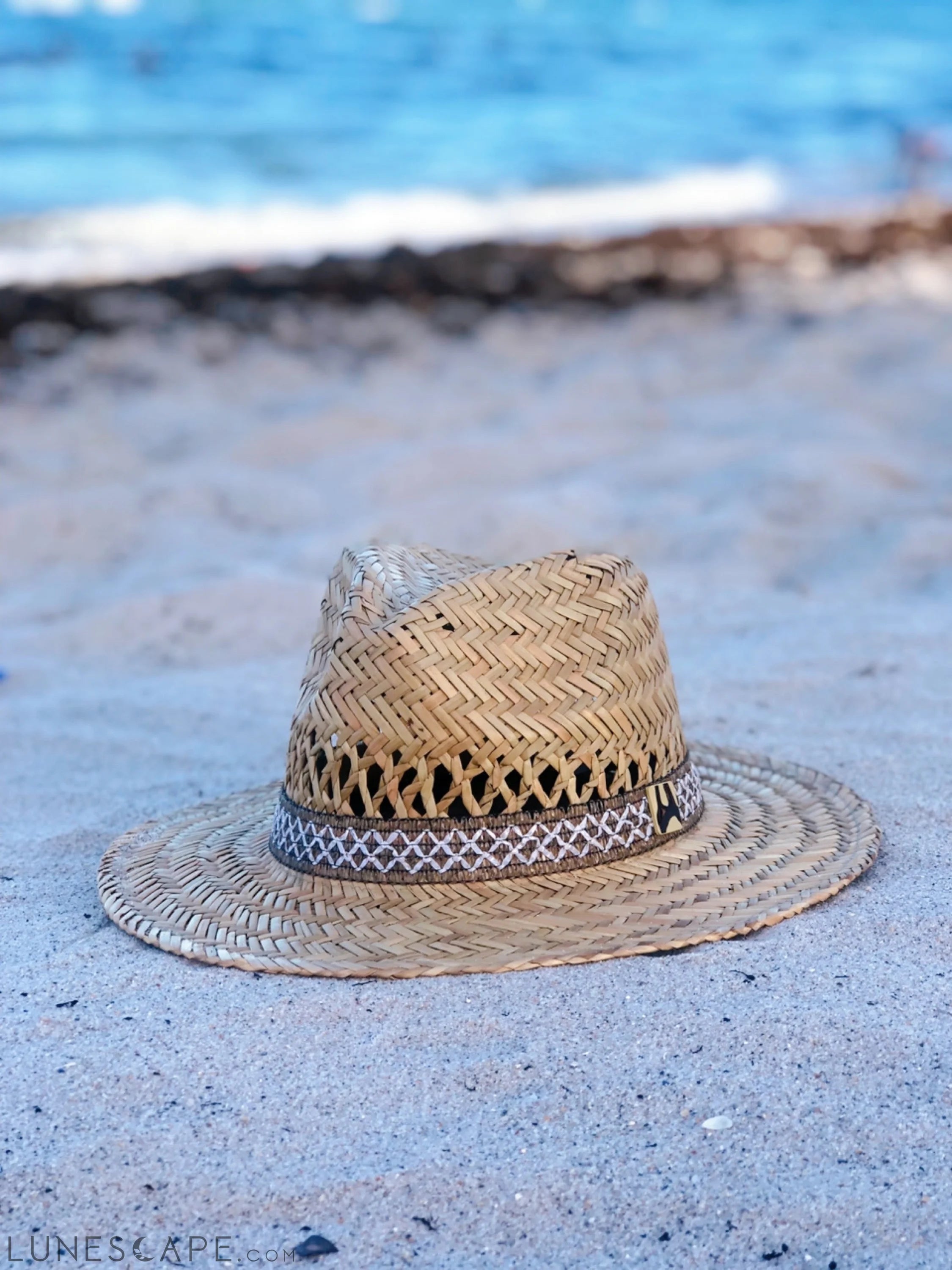 ‘Meet me in the sand’ Panama Hat LUNESCAPE