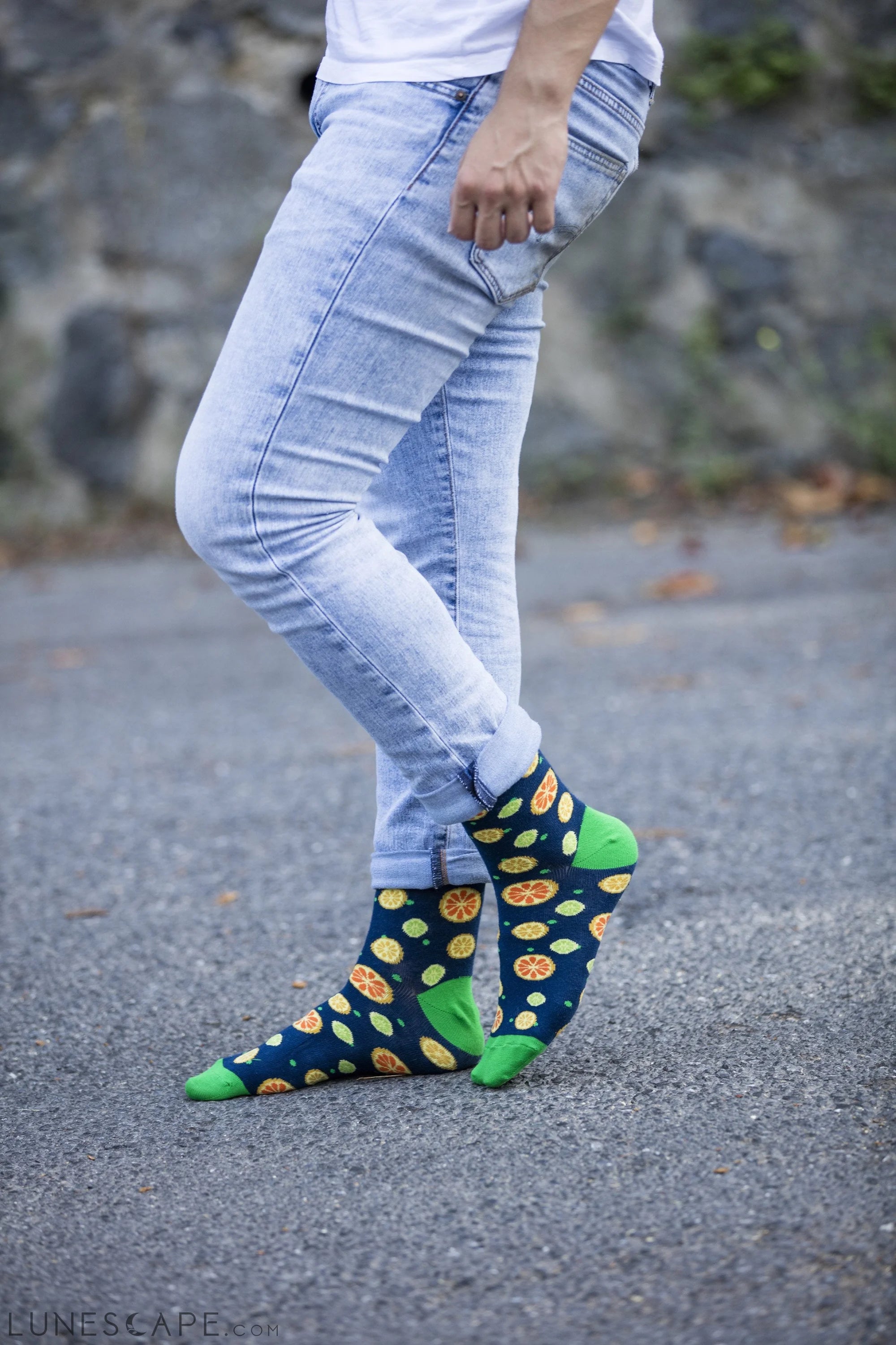 Men's Cheerful Fruits Socks LUNESCAPE