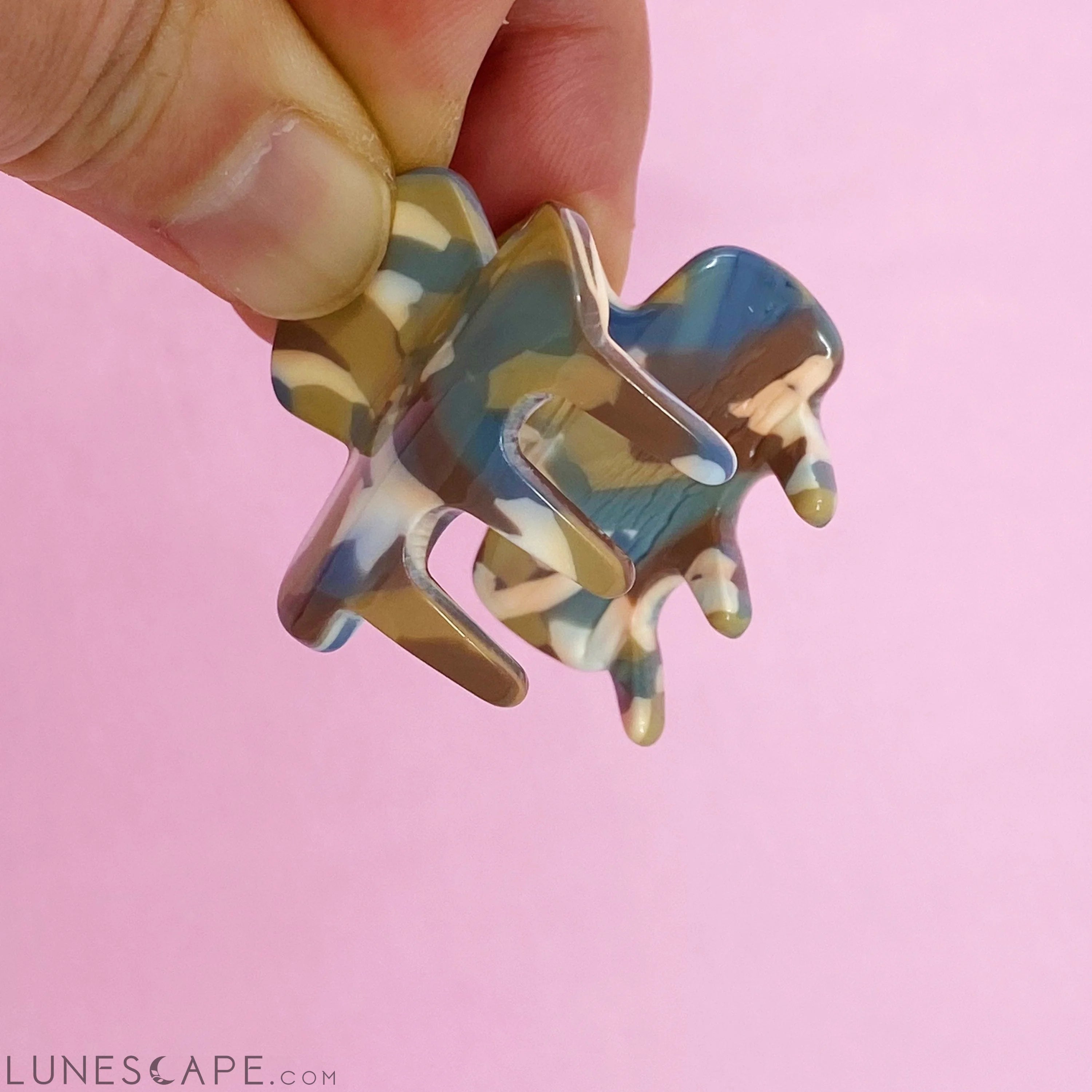 Mini Hair Claw LUNESCAPE