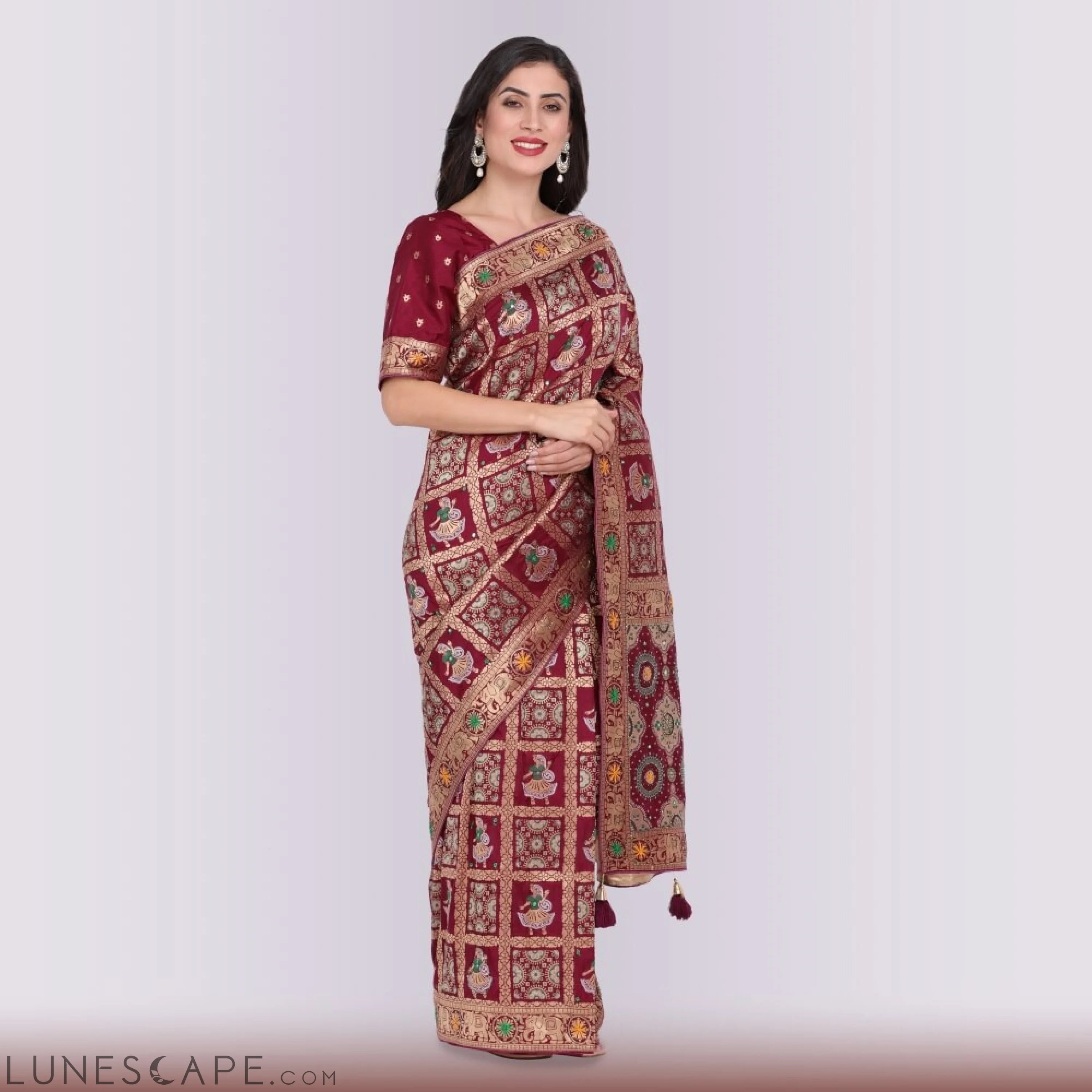 Modern Gharchoda in Maroon LUNESCAPE