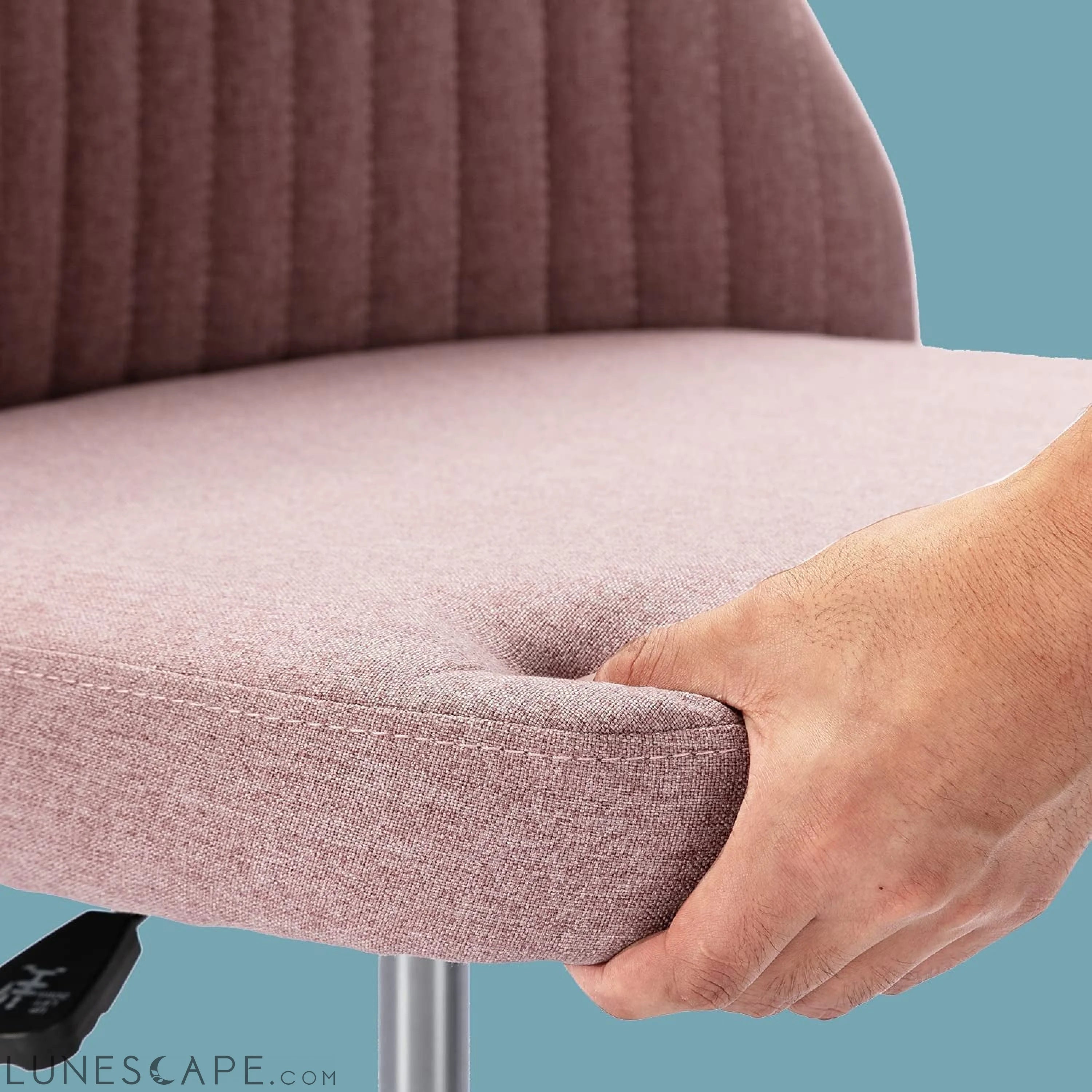 Modern Pink Rolling Desk Chair with Wheels LUNESCAPE