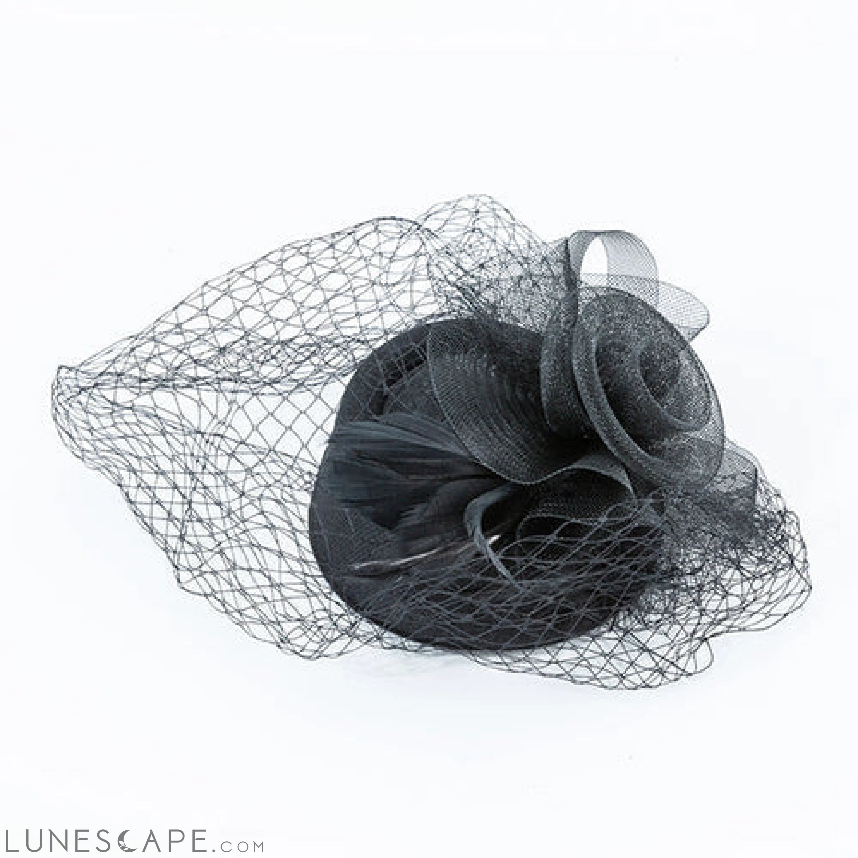 MULTIPLE COLOR FASCINATOR LUNESCAPE