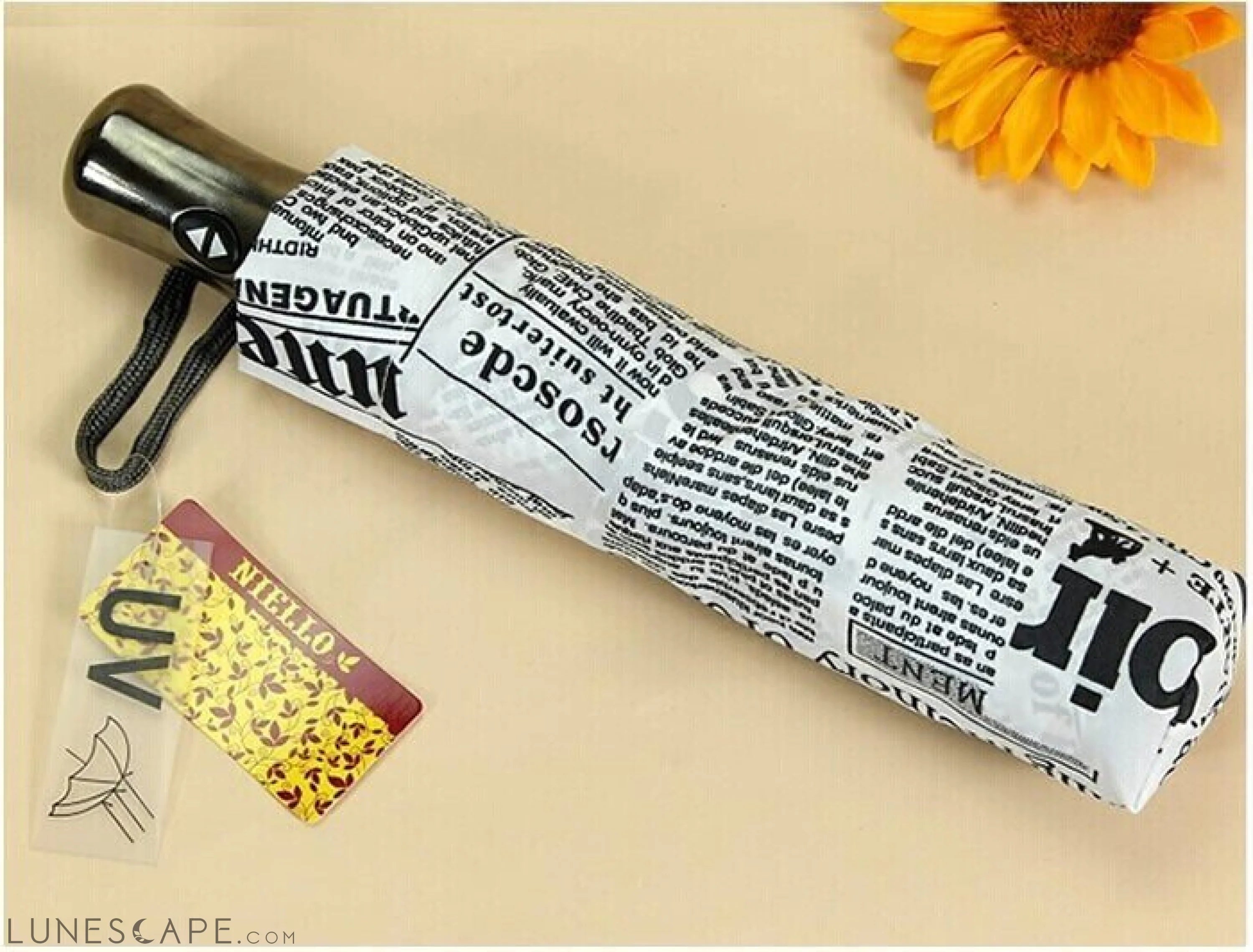 Newspapers Patterned Automatic Folding Umbrella LUNESCAPE