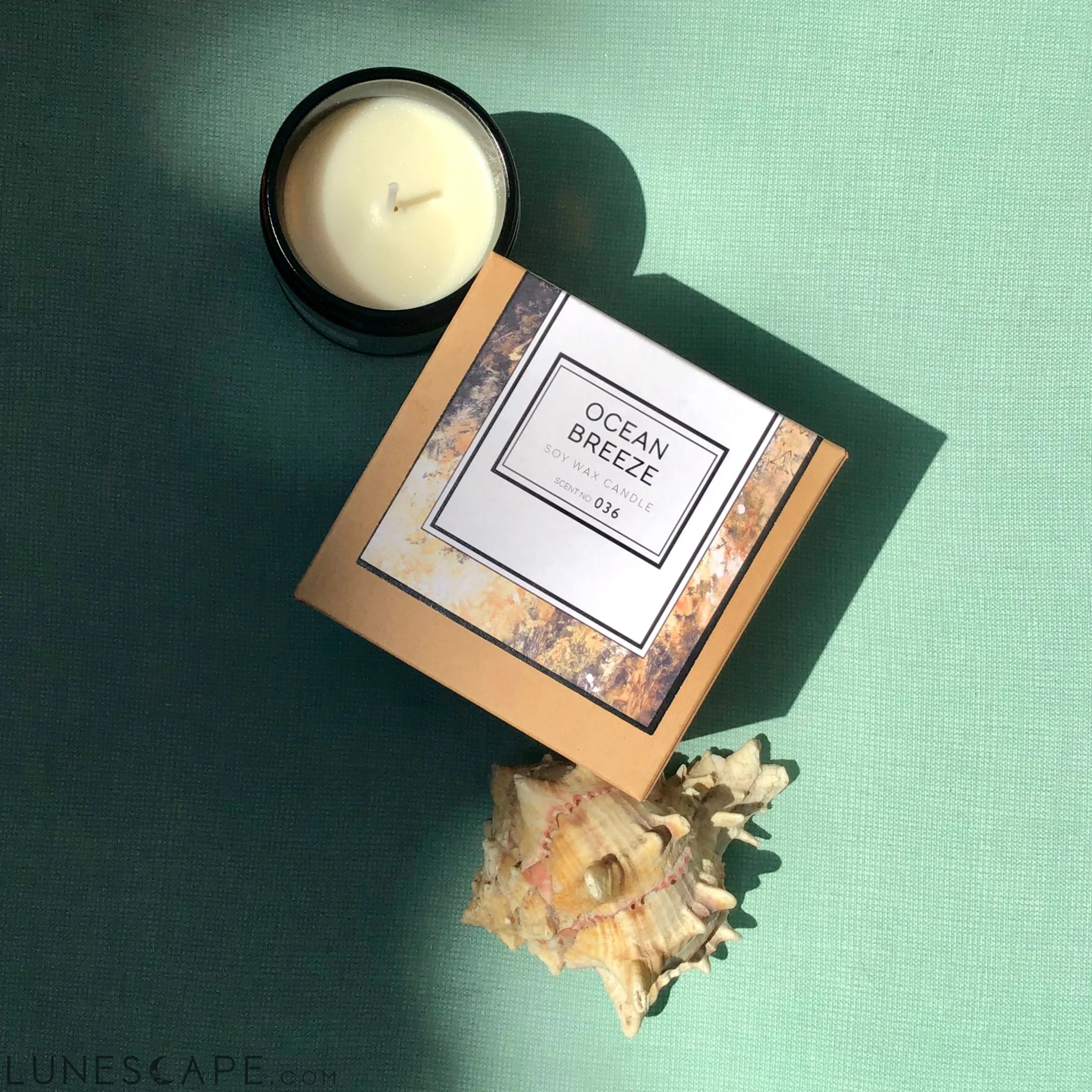 Ocean Breeze Scented Soy Wax Candle LUNESCAPE
