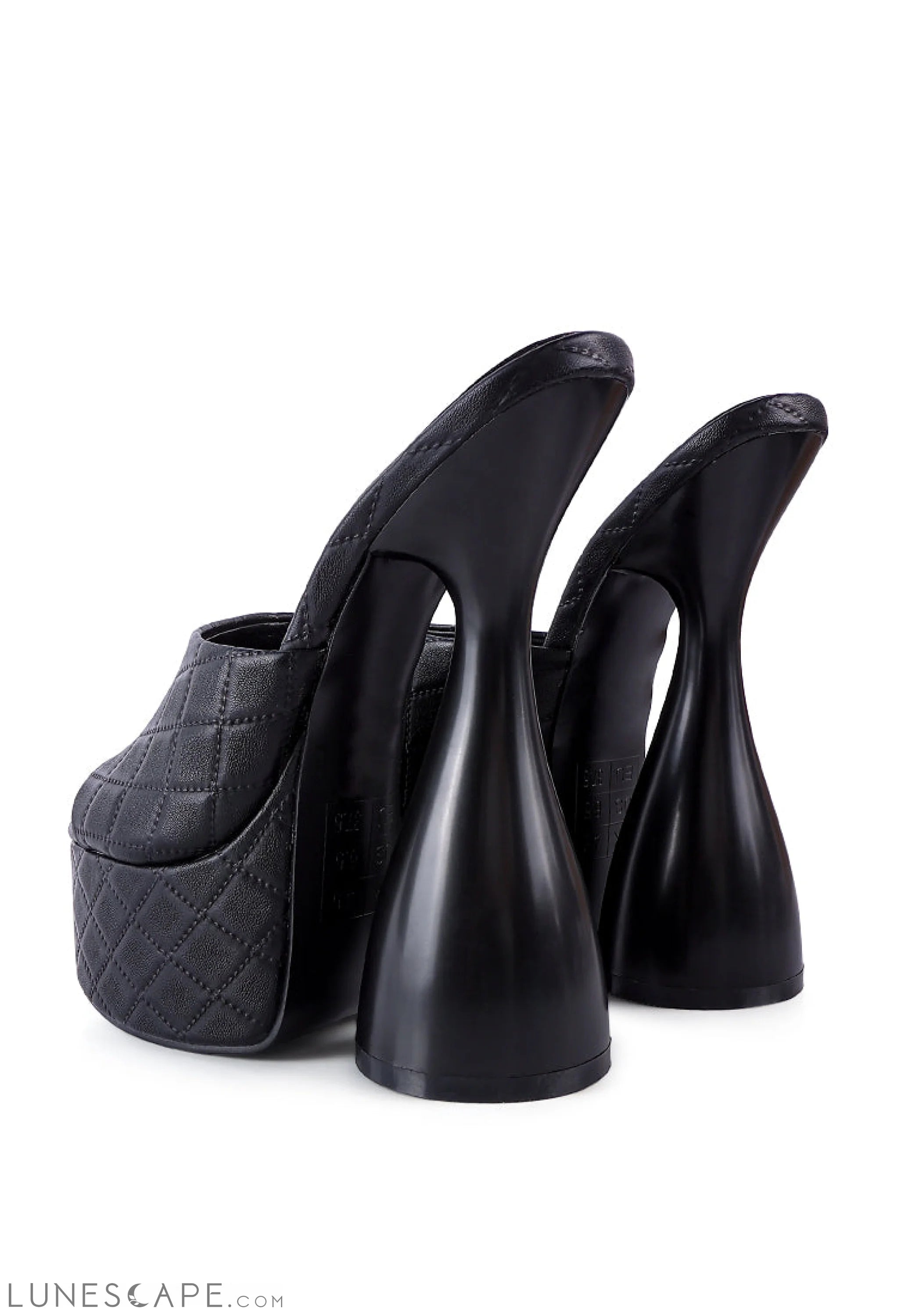Oomph Quilted Hourglass Heel Platform Sandals LUNESCAPE