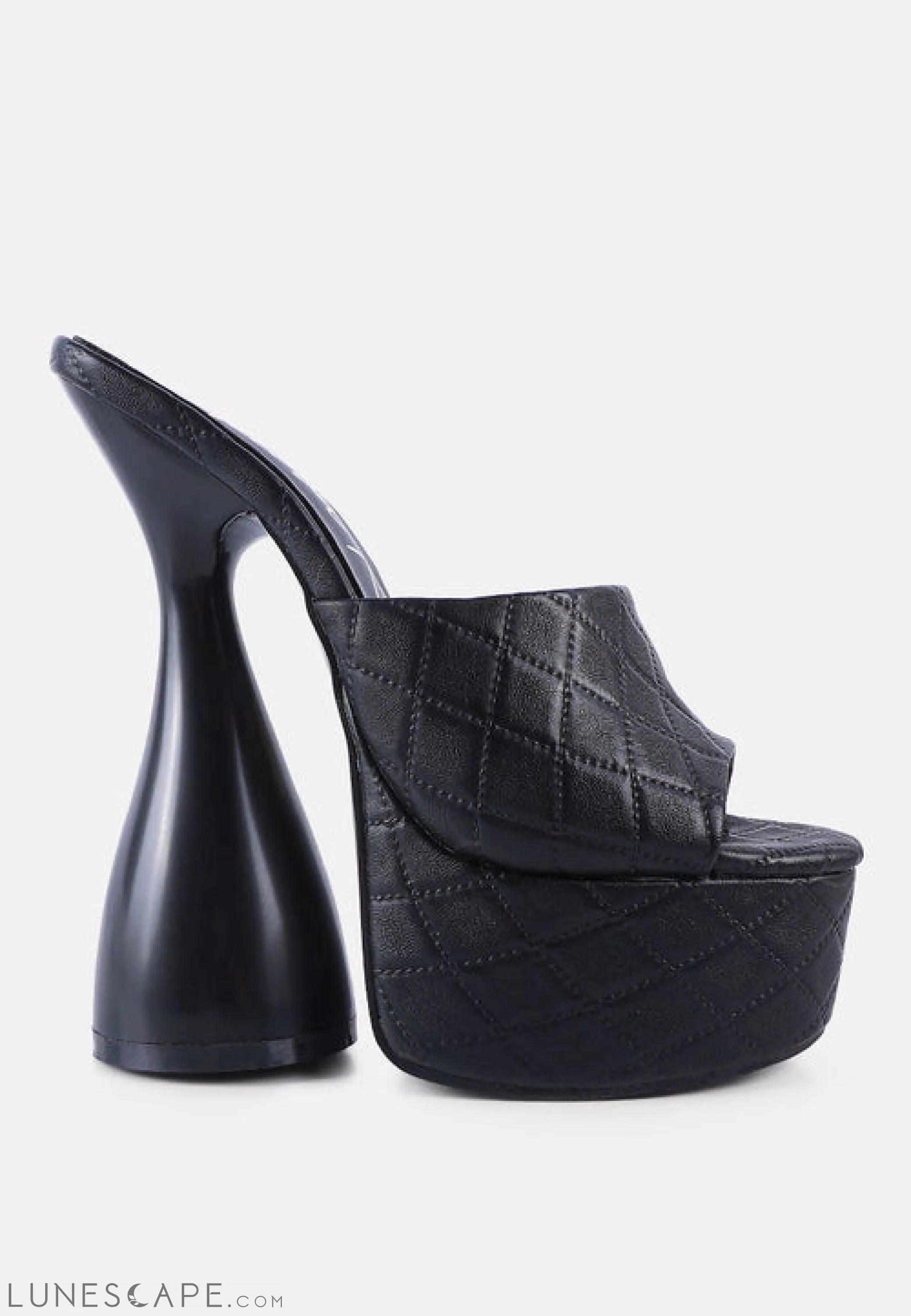 Oomph Quilted Hourglass Heel Platform Sandals LUNESCAPE