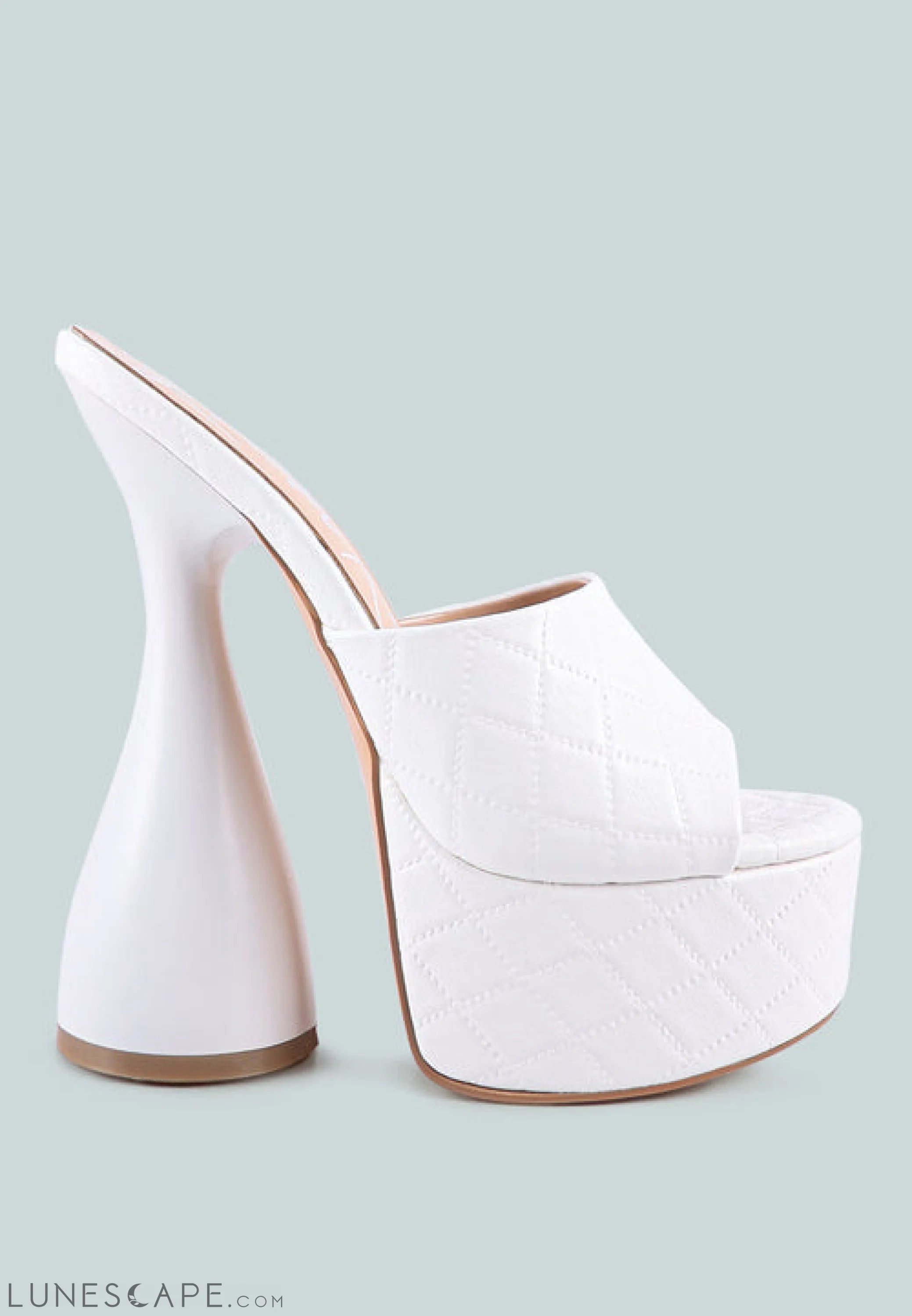 Oomph Quilted Hourglass Heel Platform Sandals LUNESCAPE