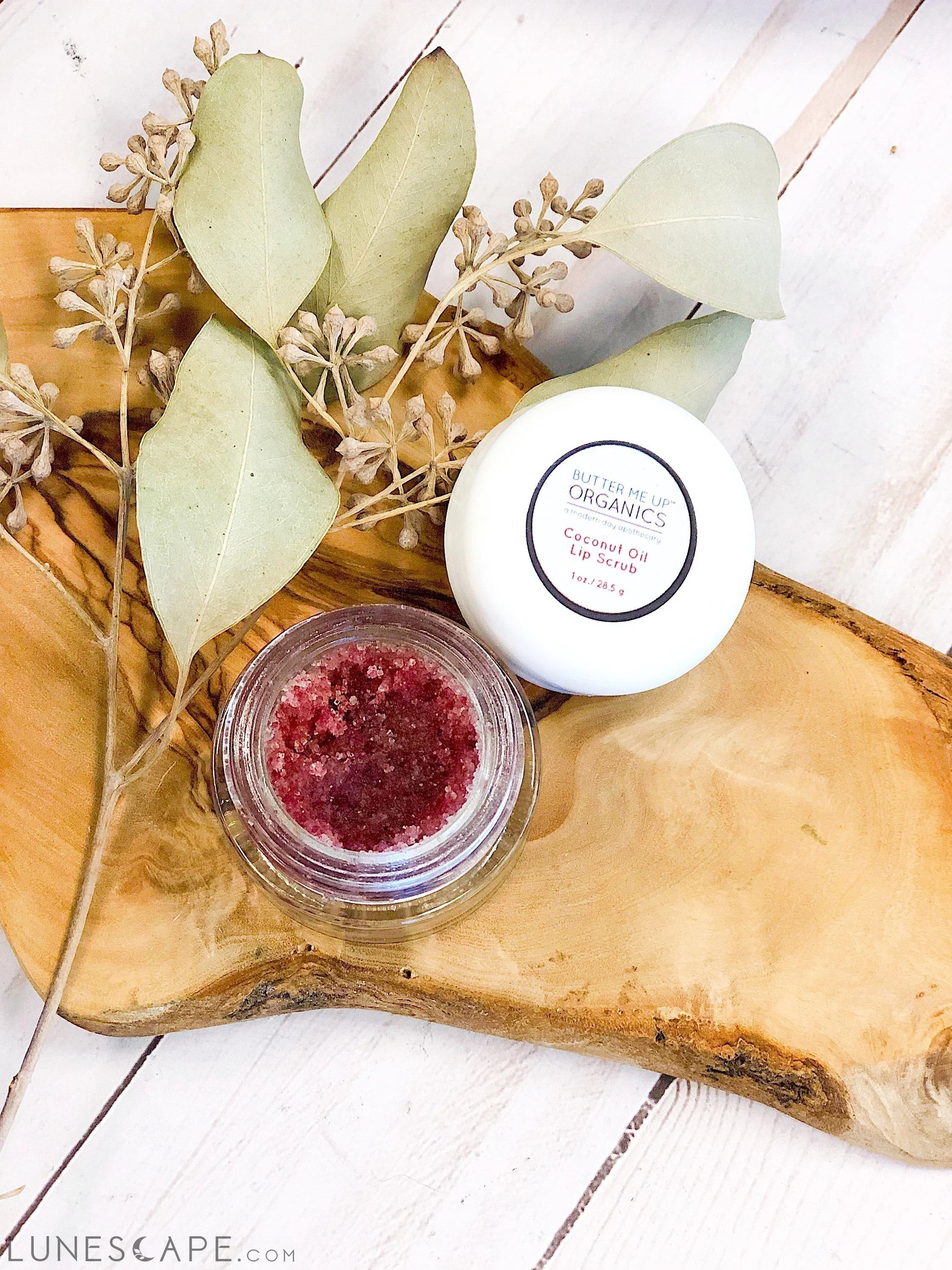 Organic Coconut Lip Scrub LUNESCAPE