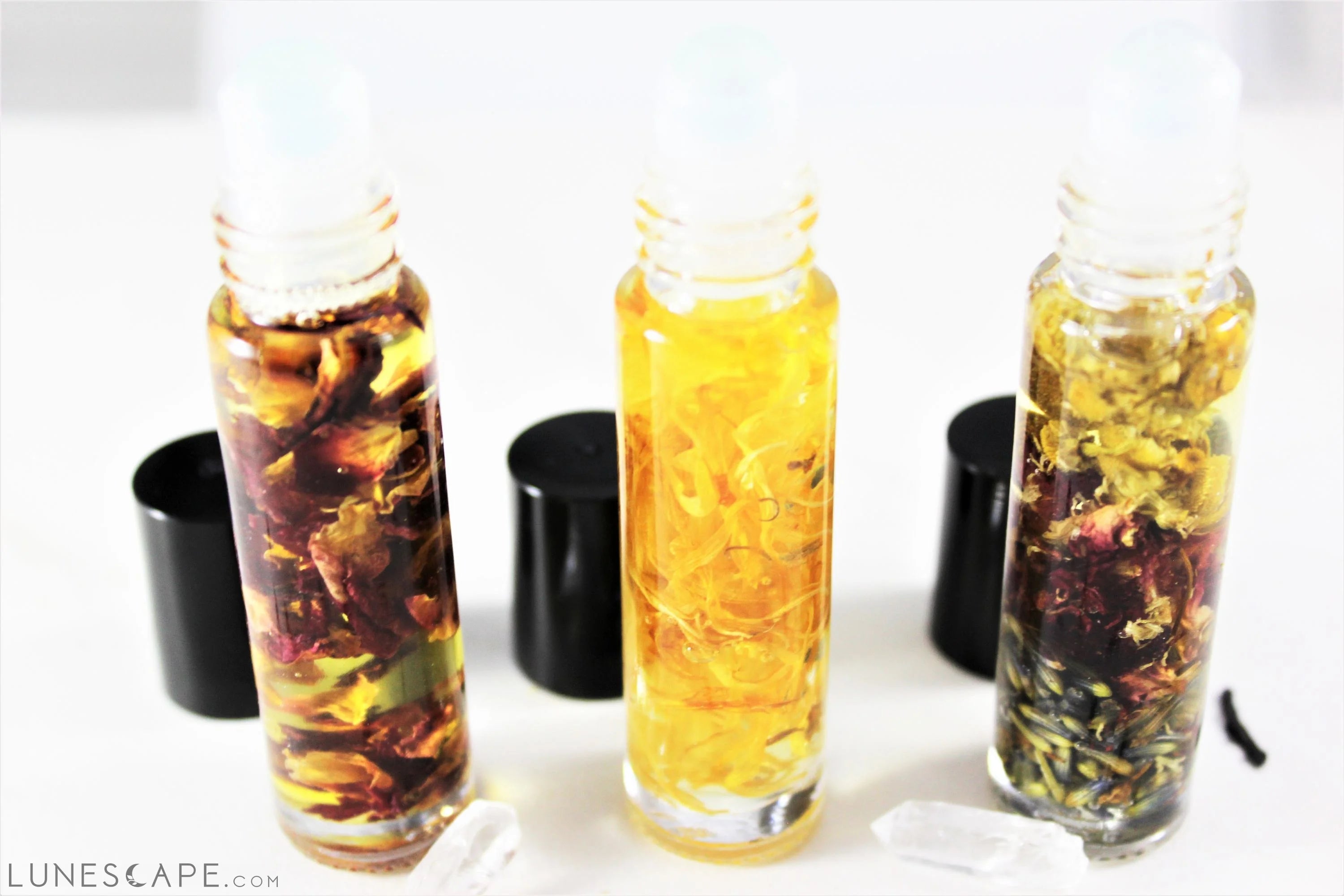 Organic Perfume Oil / Organic Essential Oil Blend / Organic Essential LUNESCAPE