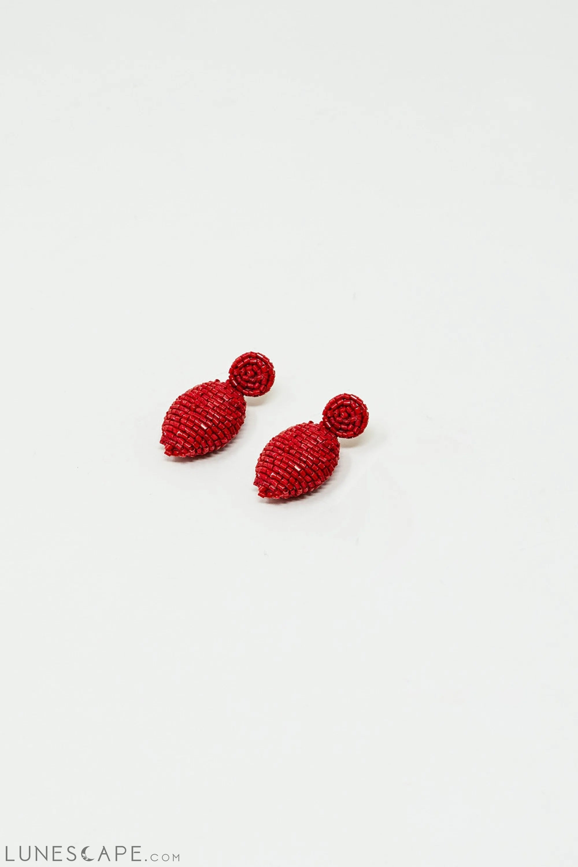 Oval Shape Beaded Earrings in Red LUNESCAPE