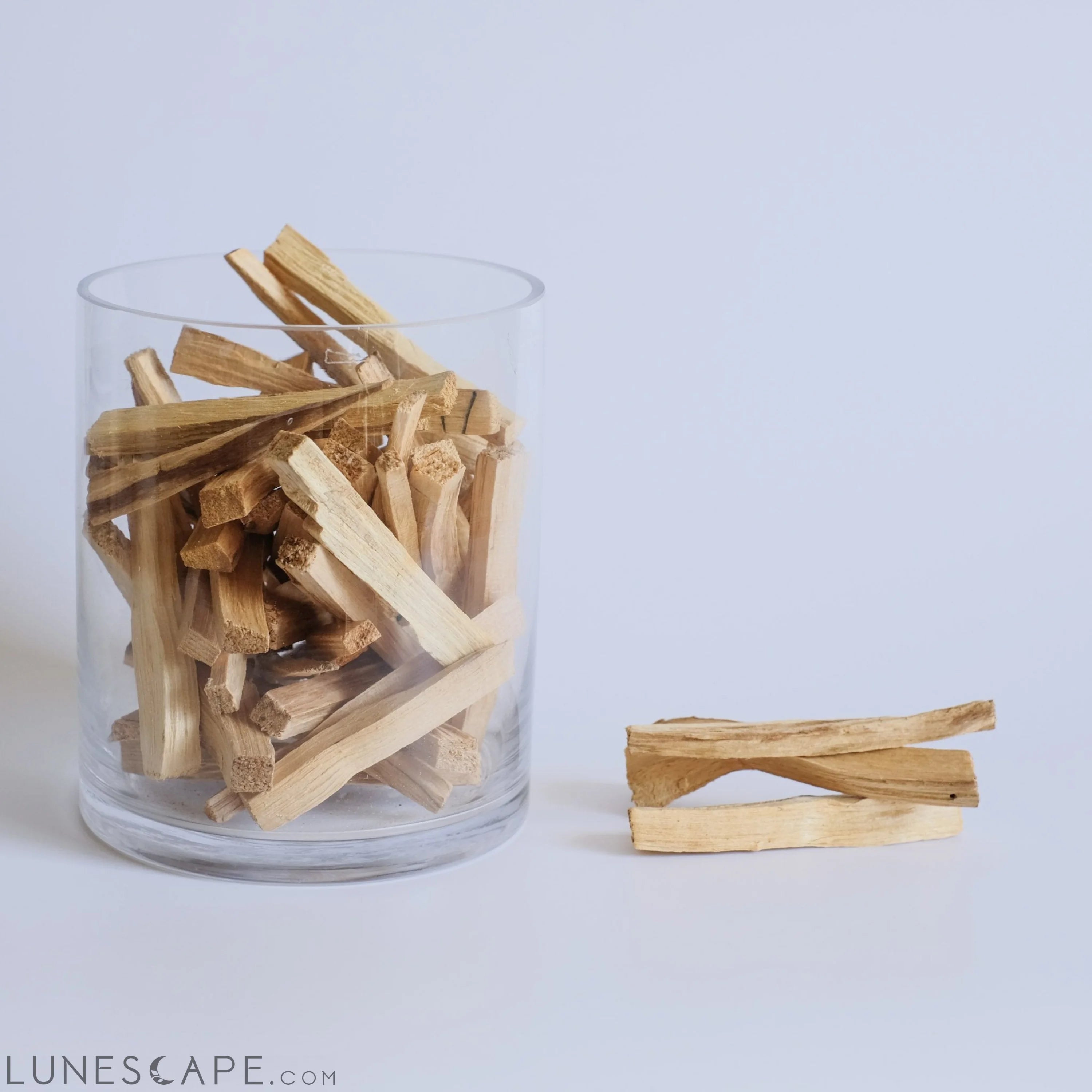 Palo Santo Smudge Stick LUNESCAPE