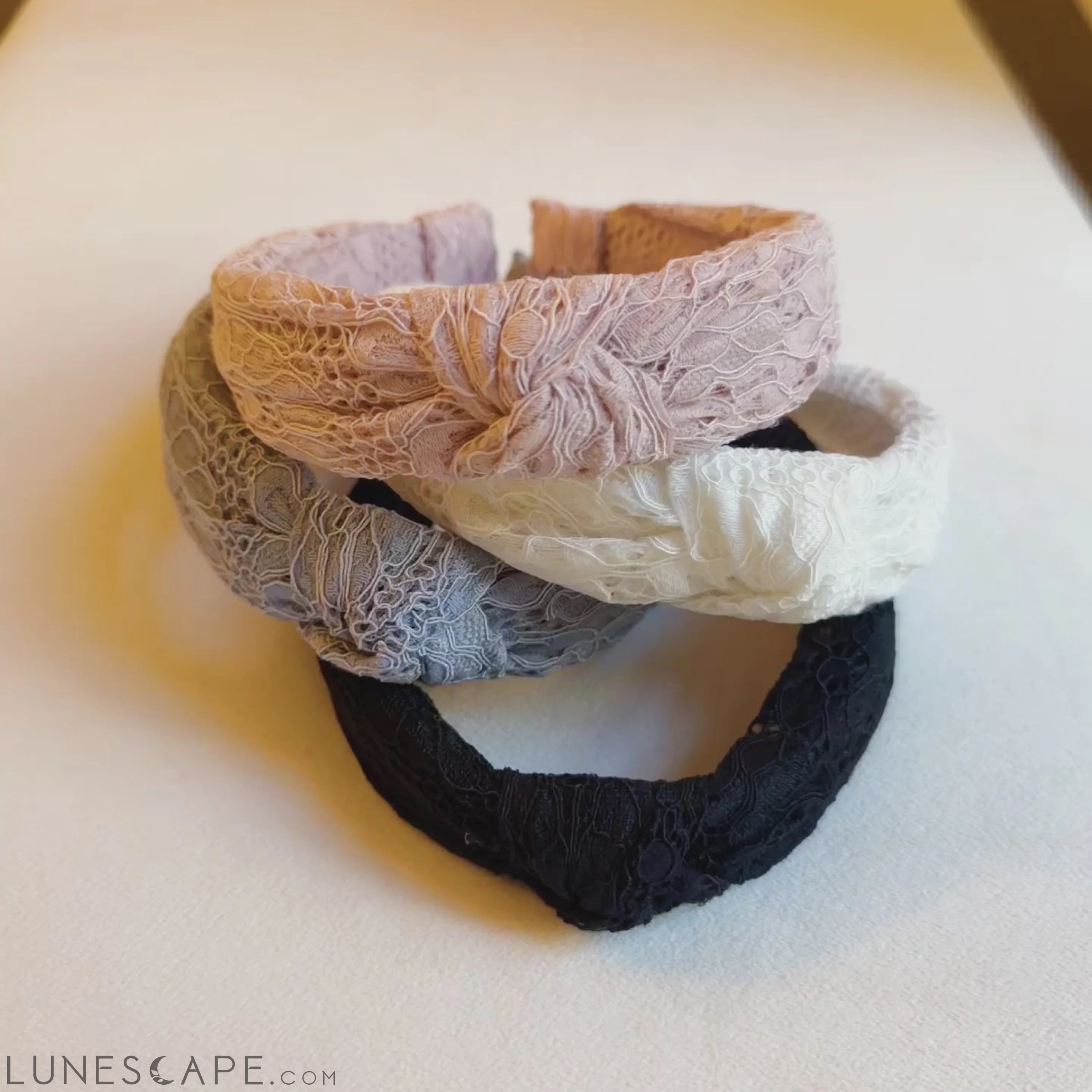 Pastel Lace Headband LUNESCAPE