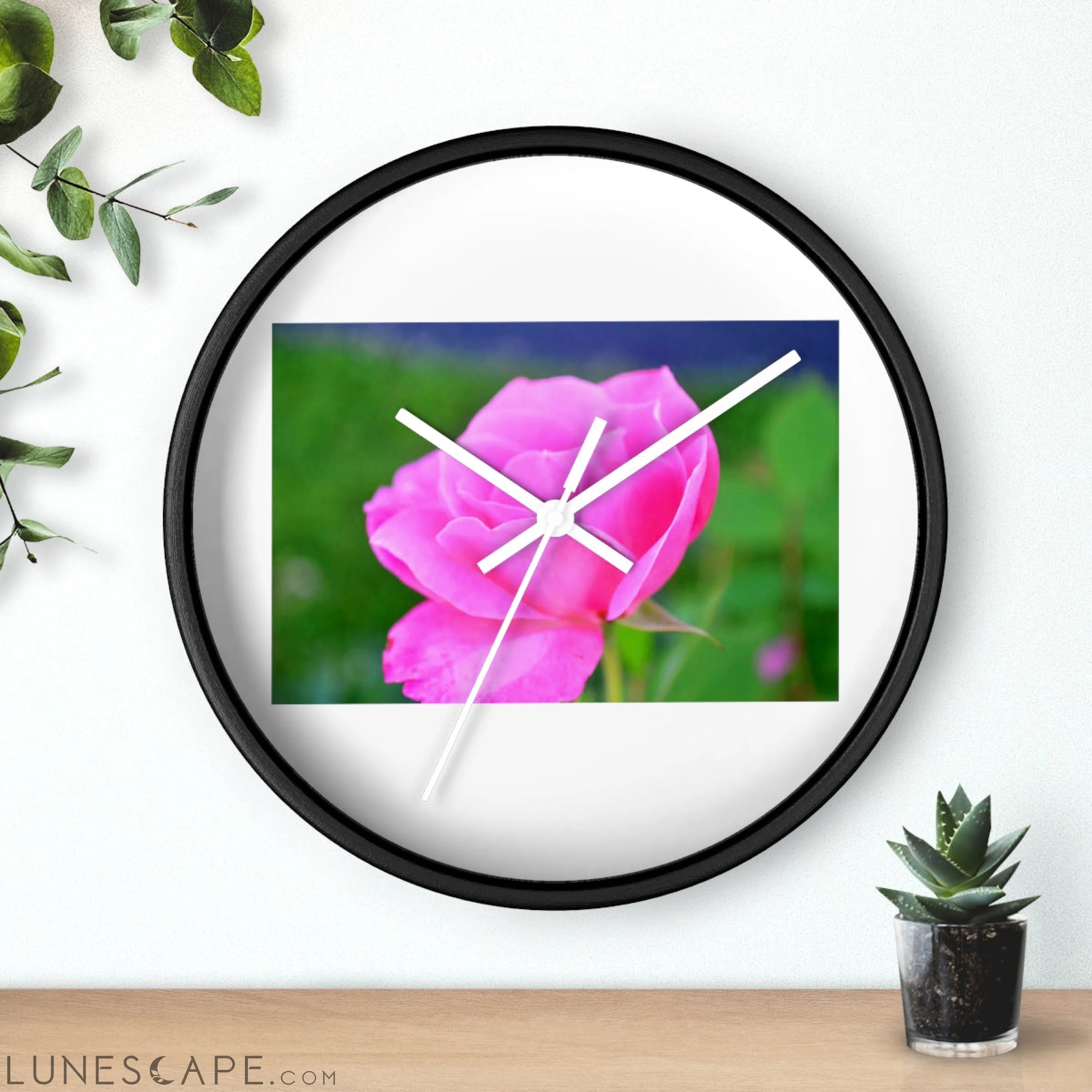 Pink Flower Wall clock LUNESCAPE