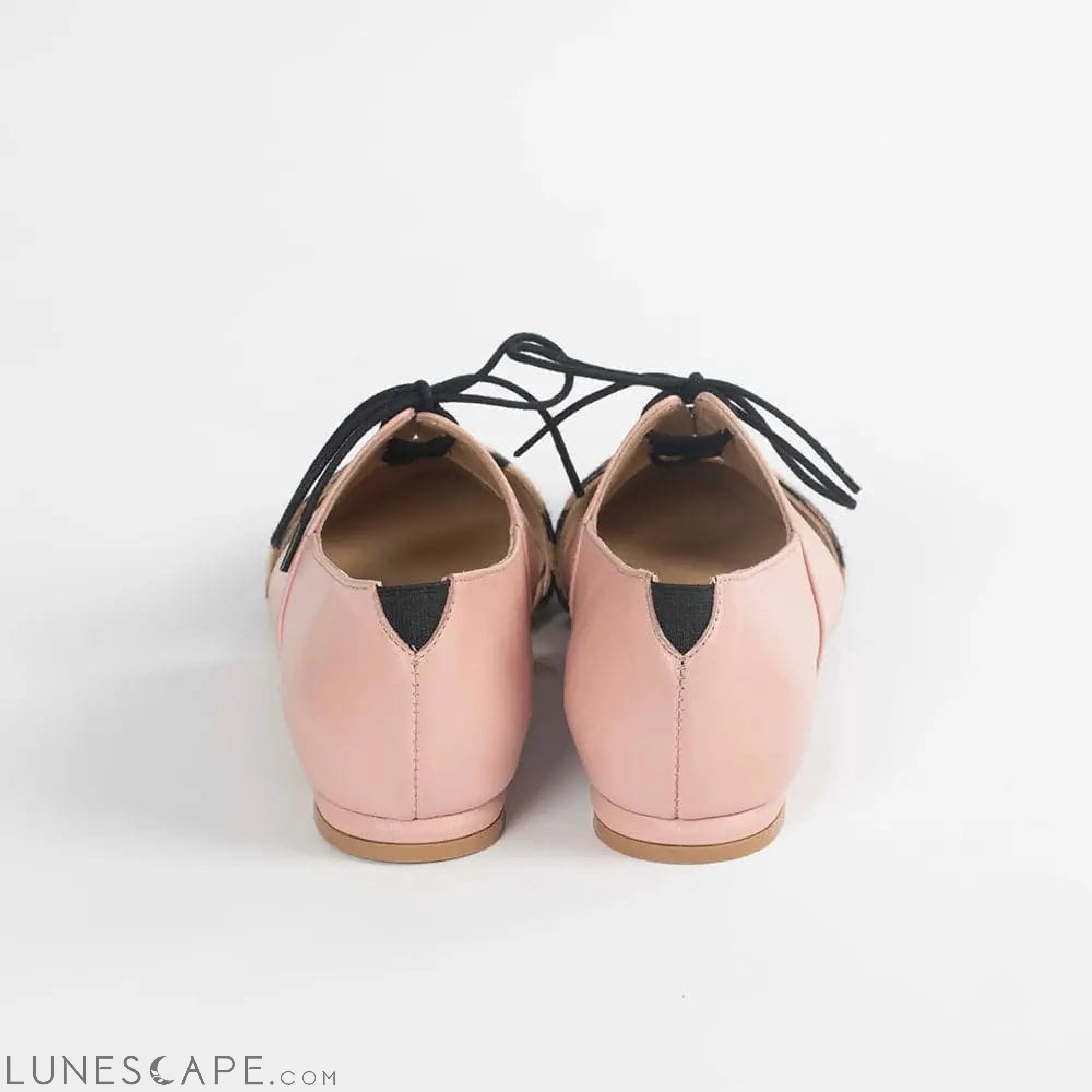 Pink Leopard Print Oxford by Lordess LUNESCAPE