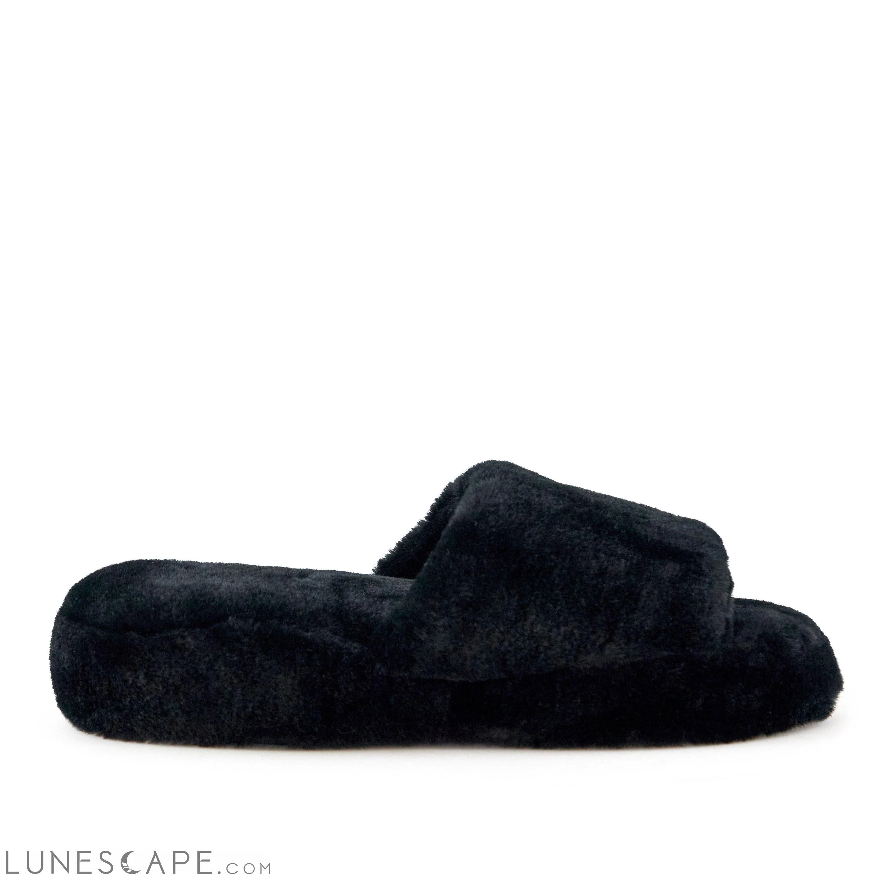 Plush Slide Slippers - Black LUNESCAPE