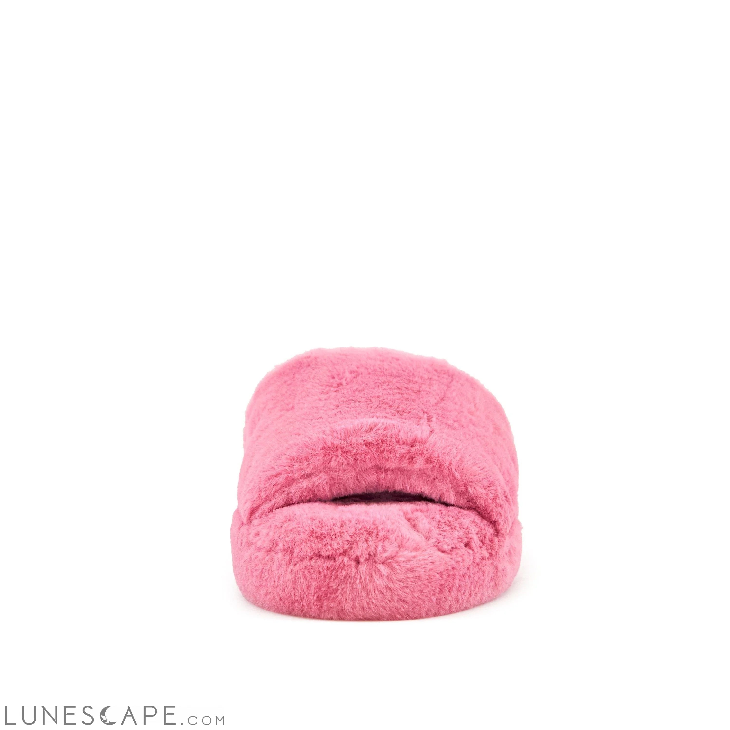 Plush Slide Slippers - Pink LUNESCAPE