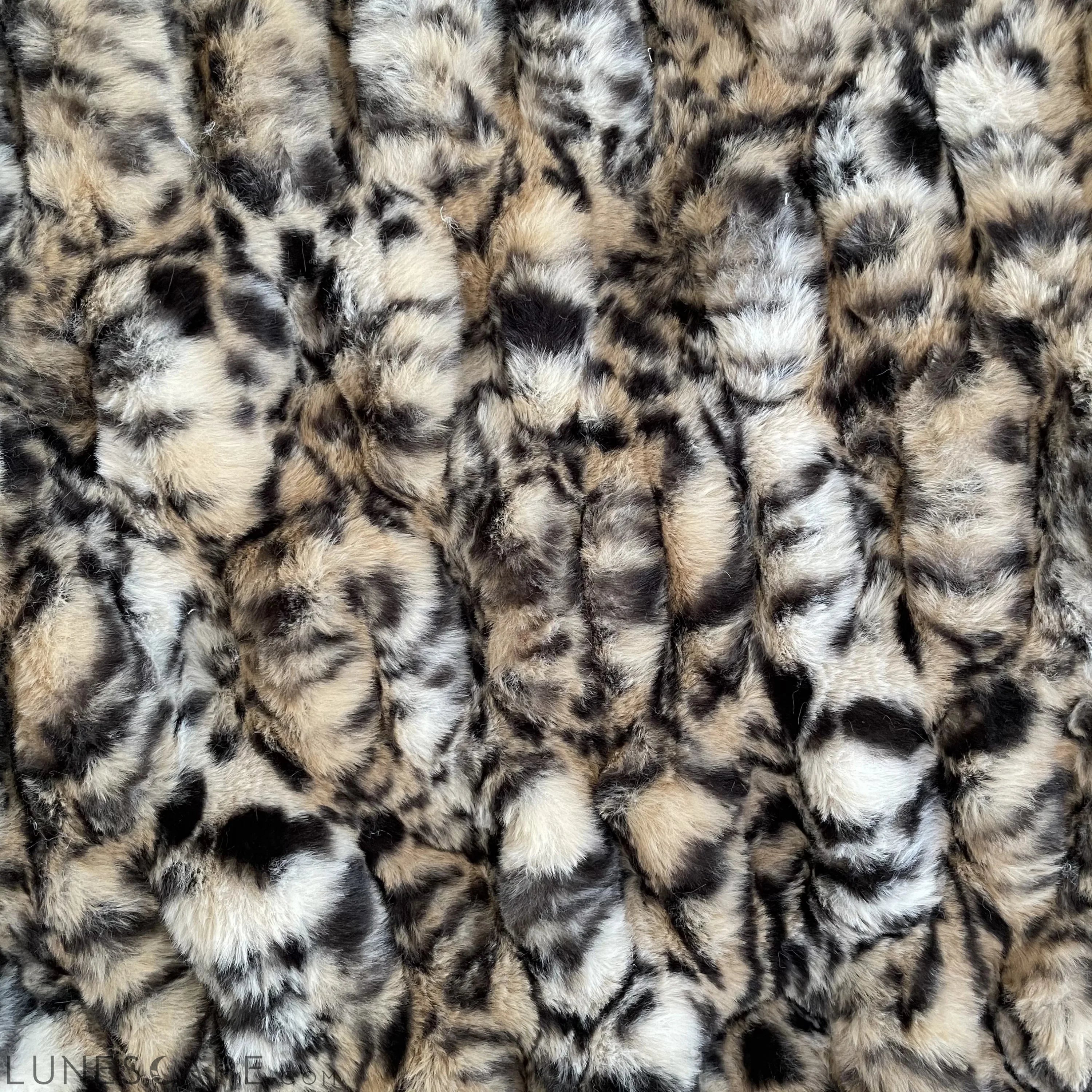 Plutus Natural Leopard Sharpei Faux Fur Luxury Blanket & Throw LUNESCAPE