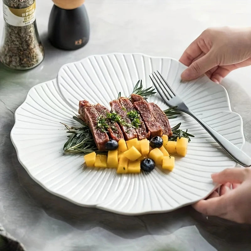 Premium White Ceramic Dinner Plates for Gourmet Dining LUNESCAPE