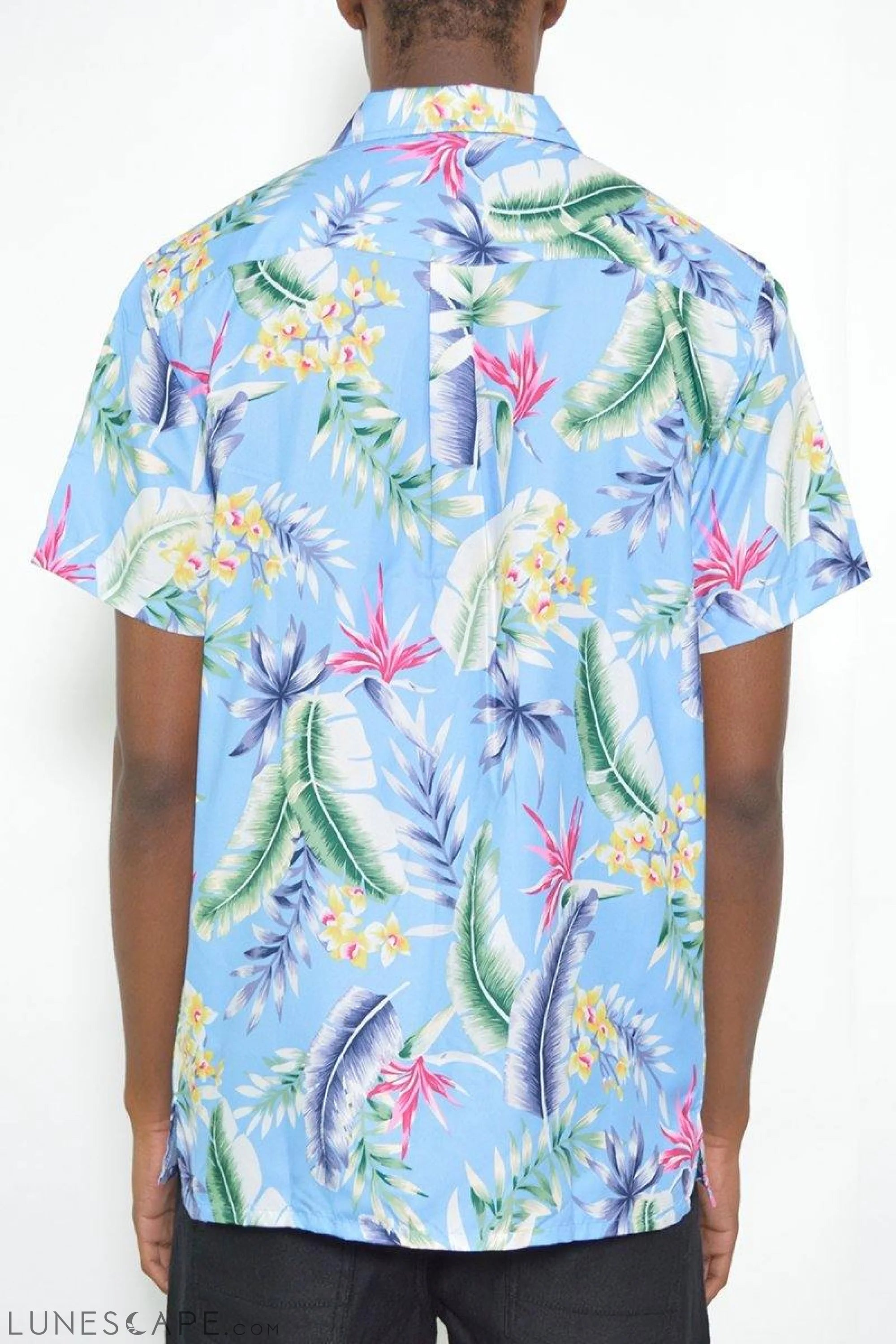 PREY SHORT SLEEVE BUTTON UP SHIRT LUNESCAPE