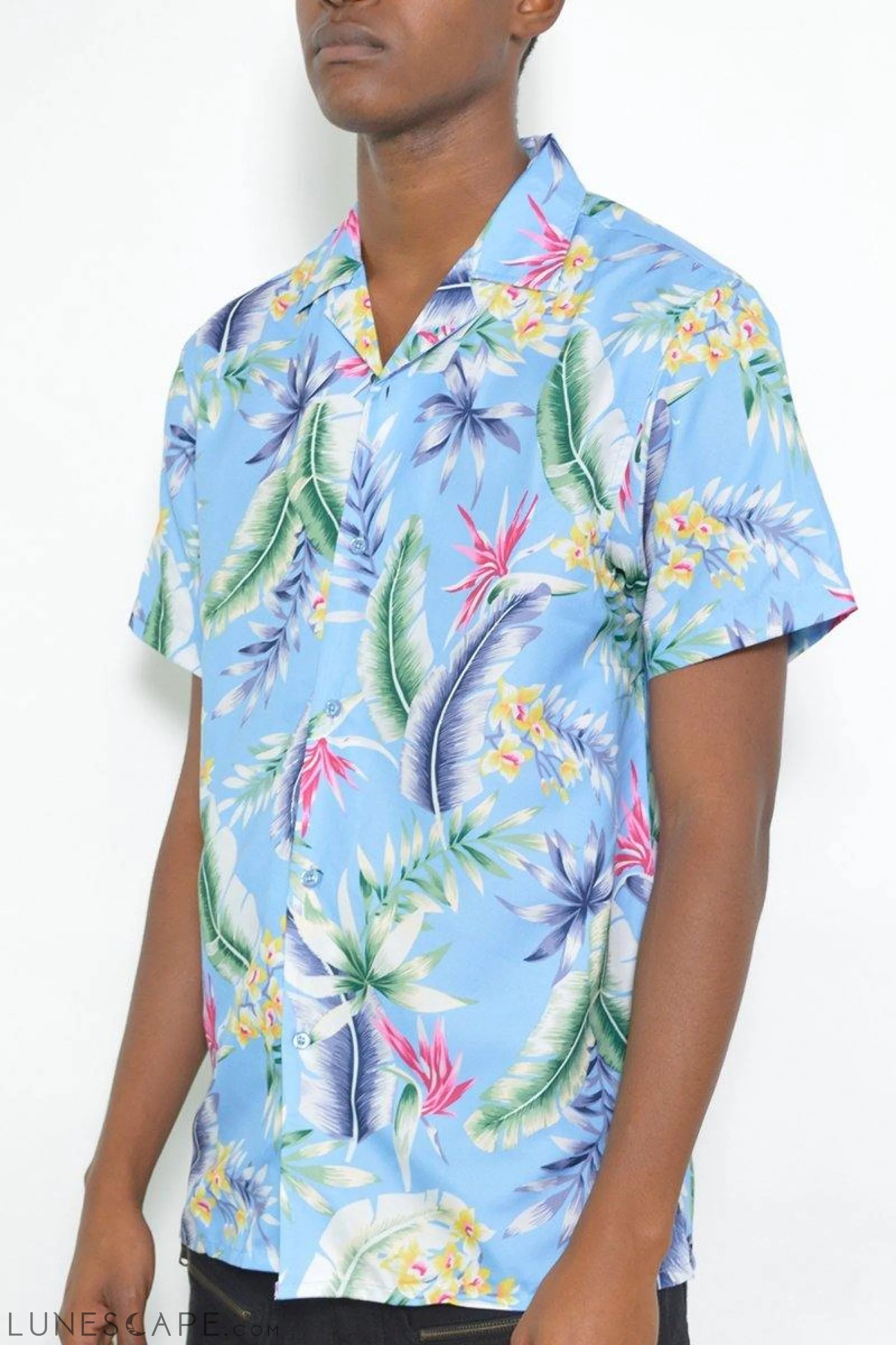 PREY SHORT SLEEVE BUTTON UP SHIRT LUNESCAPE