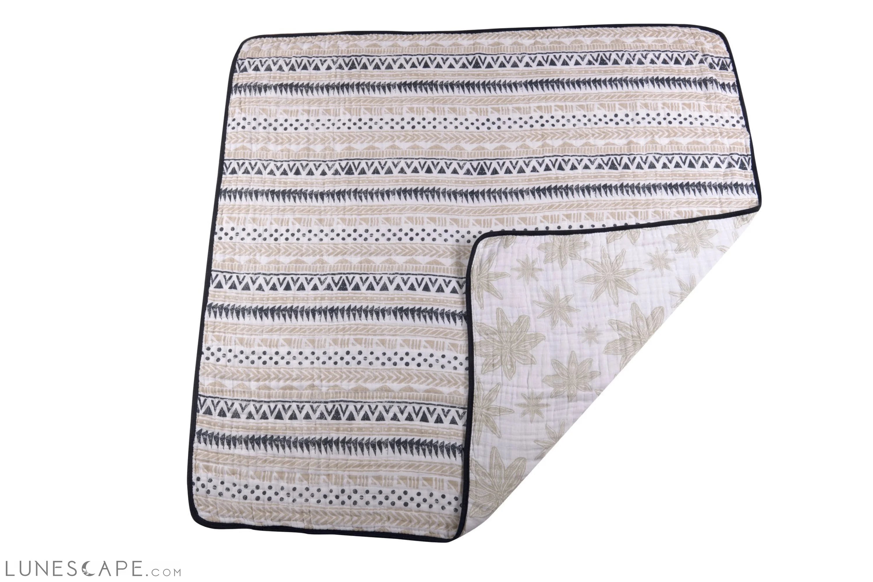Pyramid and Boho Fields Cotton Muslin Newcastle Blanket LUNESCAPE