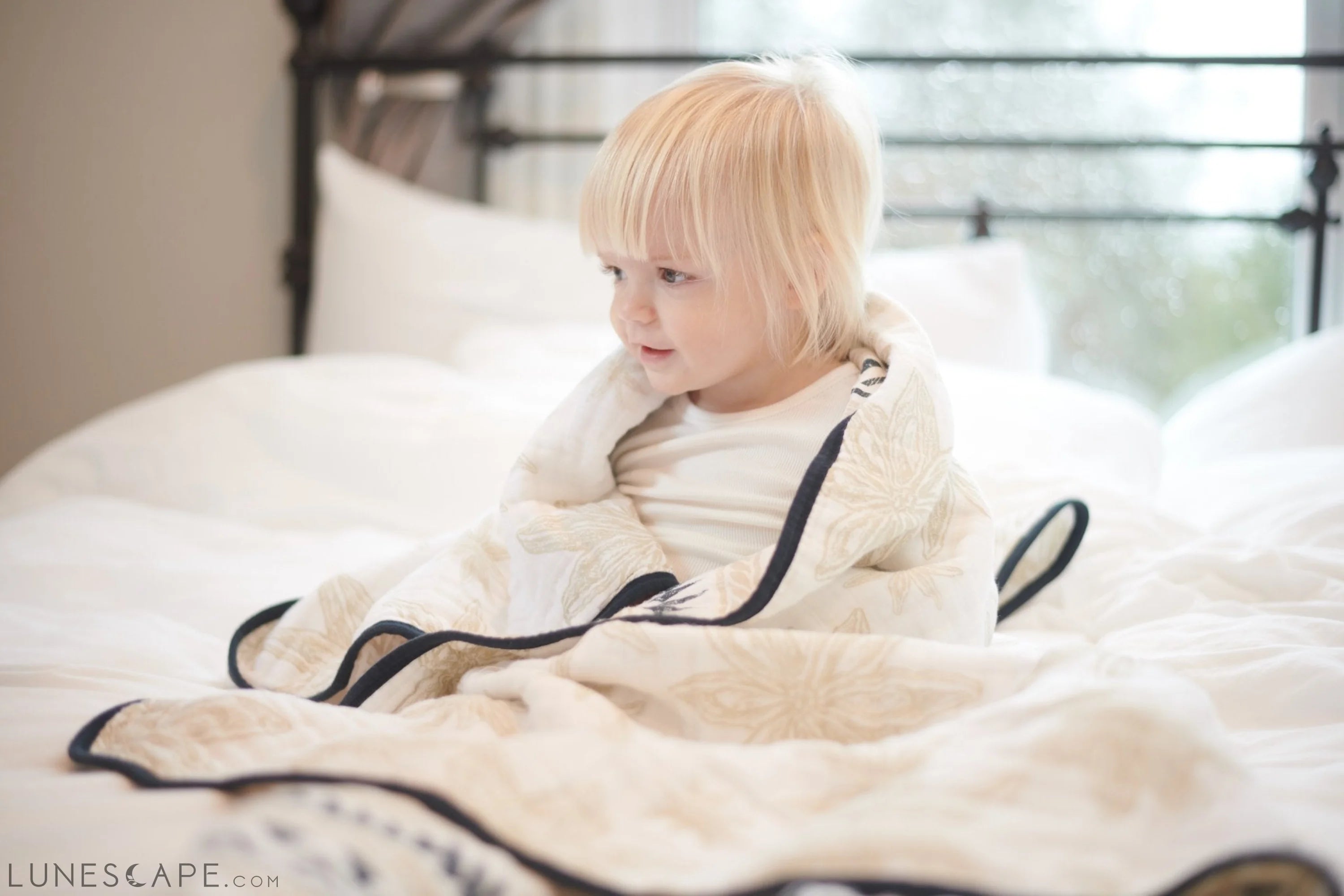 Pyramid and Boho Fields Cotton Muslin Newcastle Blanket LUNESCAPE