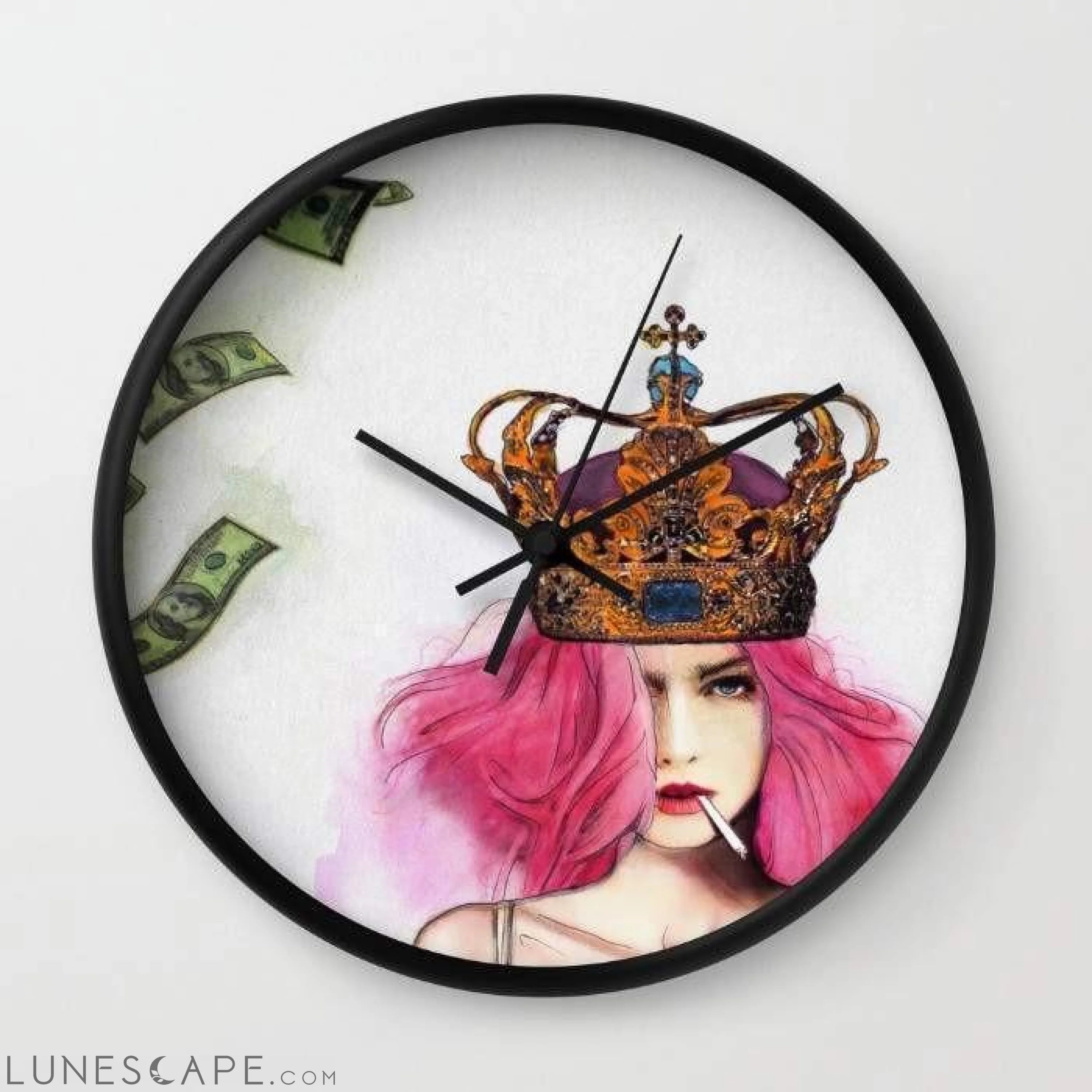 Queen Bitch Wall Clock LUNESCAPE