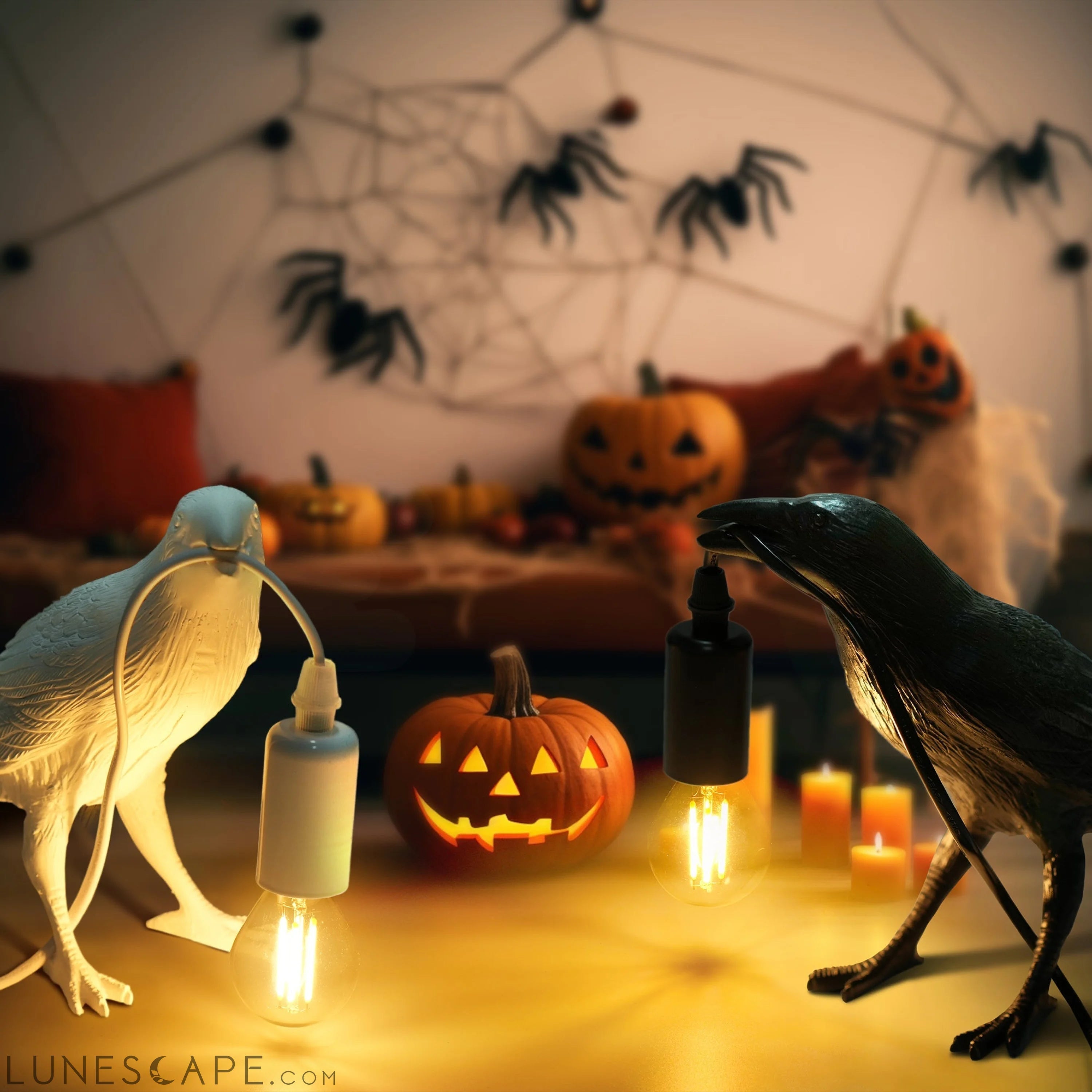 Raven Desk Lamp Halloween Decoration Crow Light for Halloween Decor LUNESCAPE
