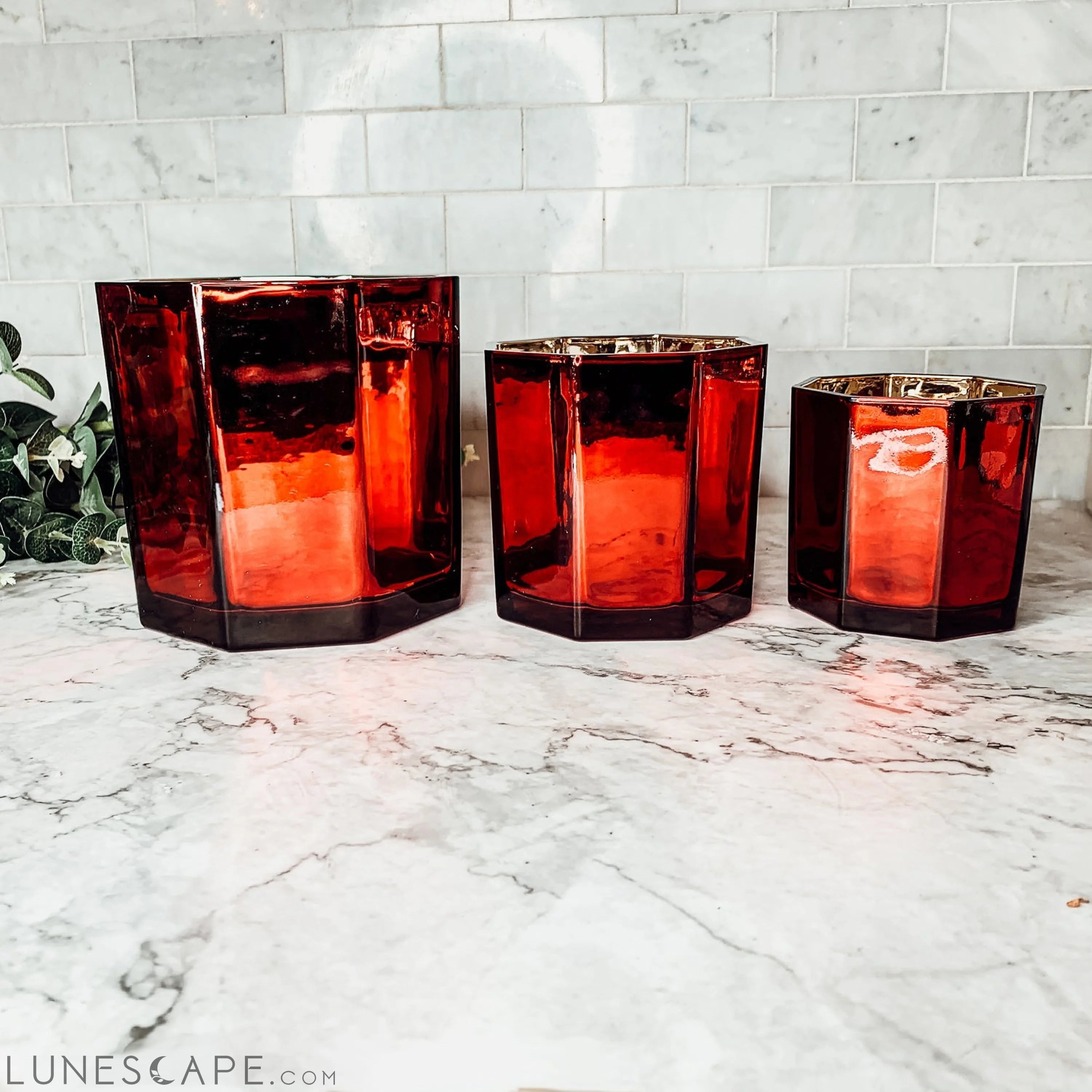 Red Candle Vase LUNESCAPE