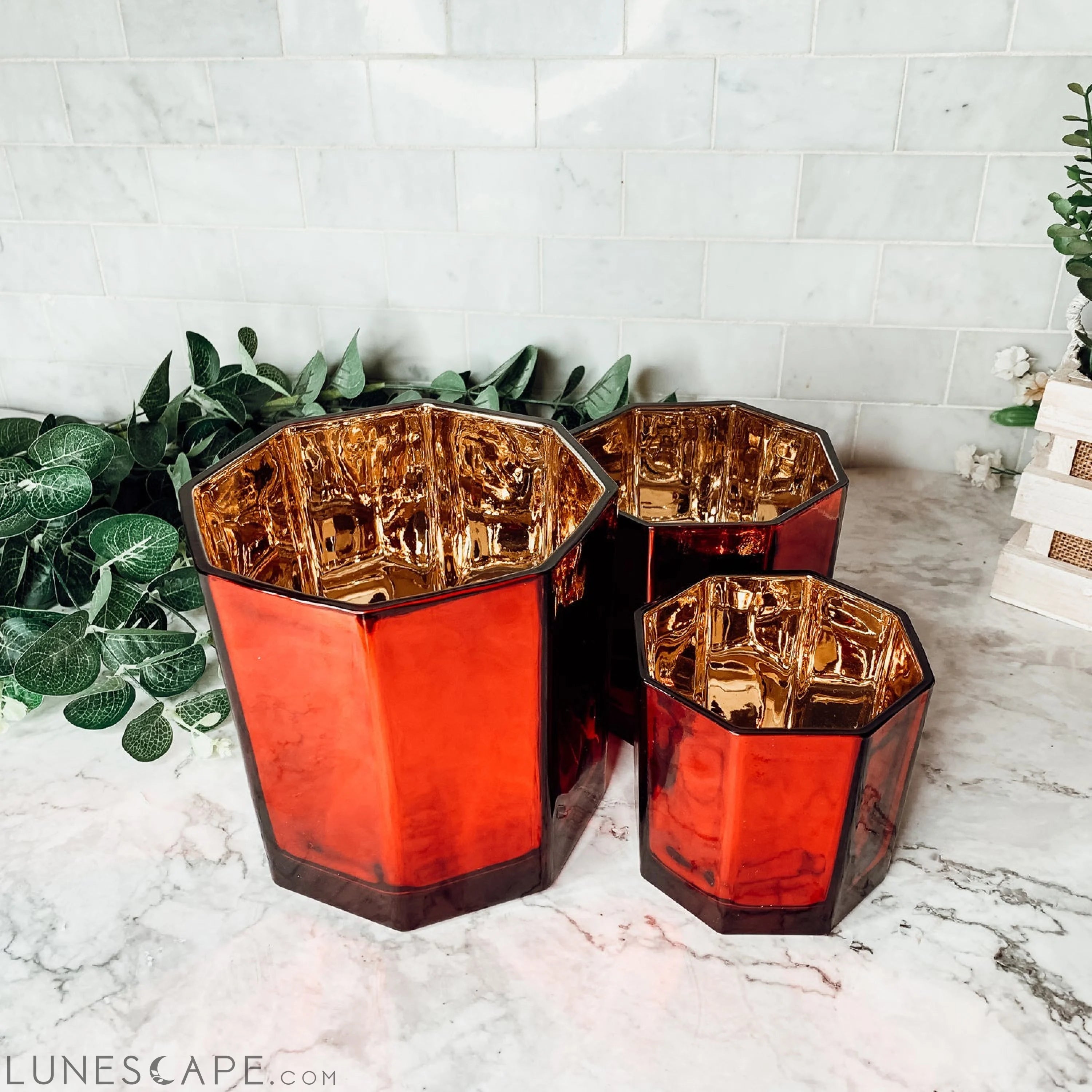 Red Candle Vase LUNESCAPE