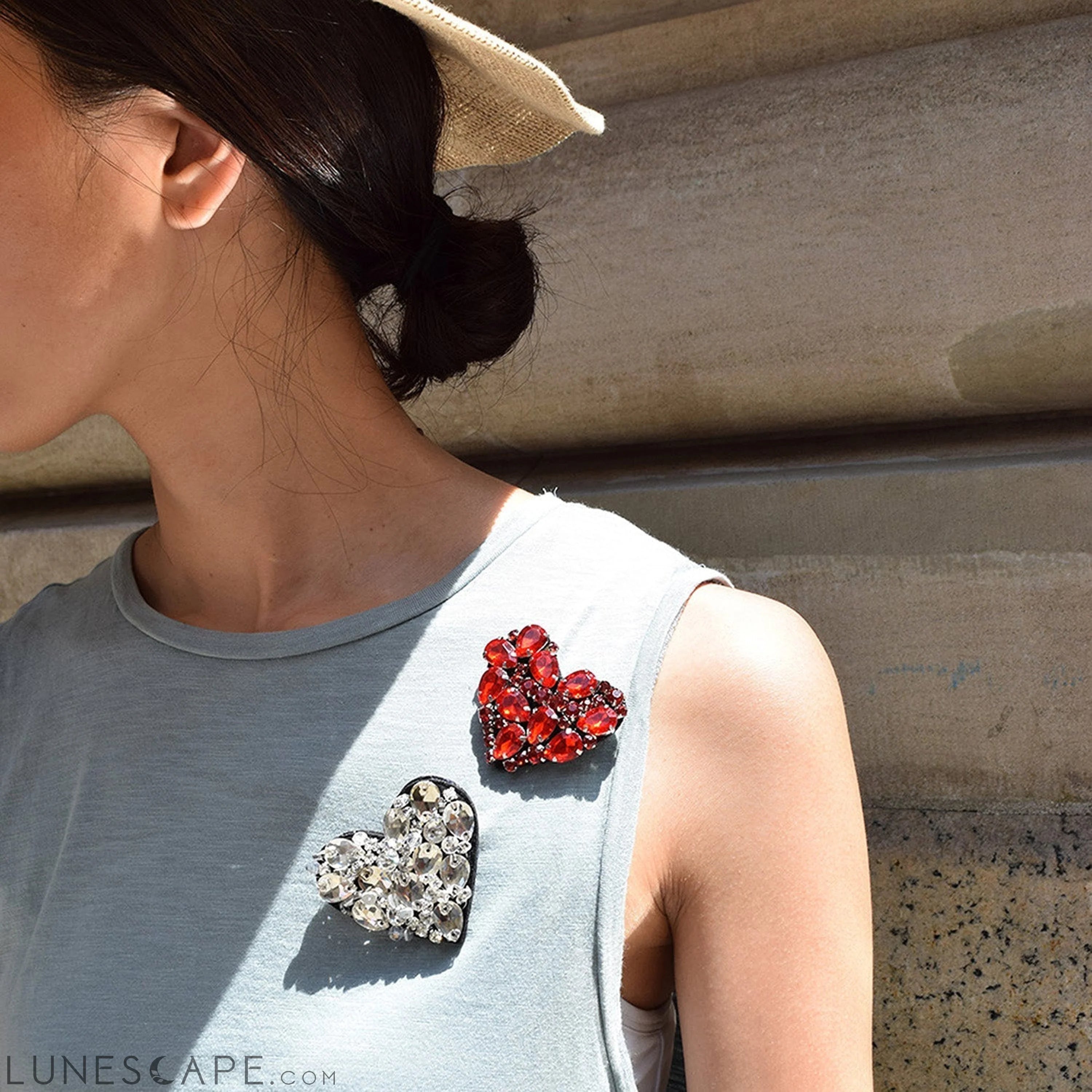 Rhinestone Chelsea Heart - Brooch LUNESCAPE