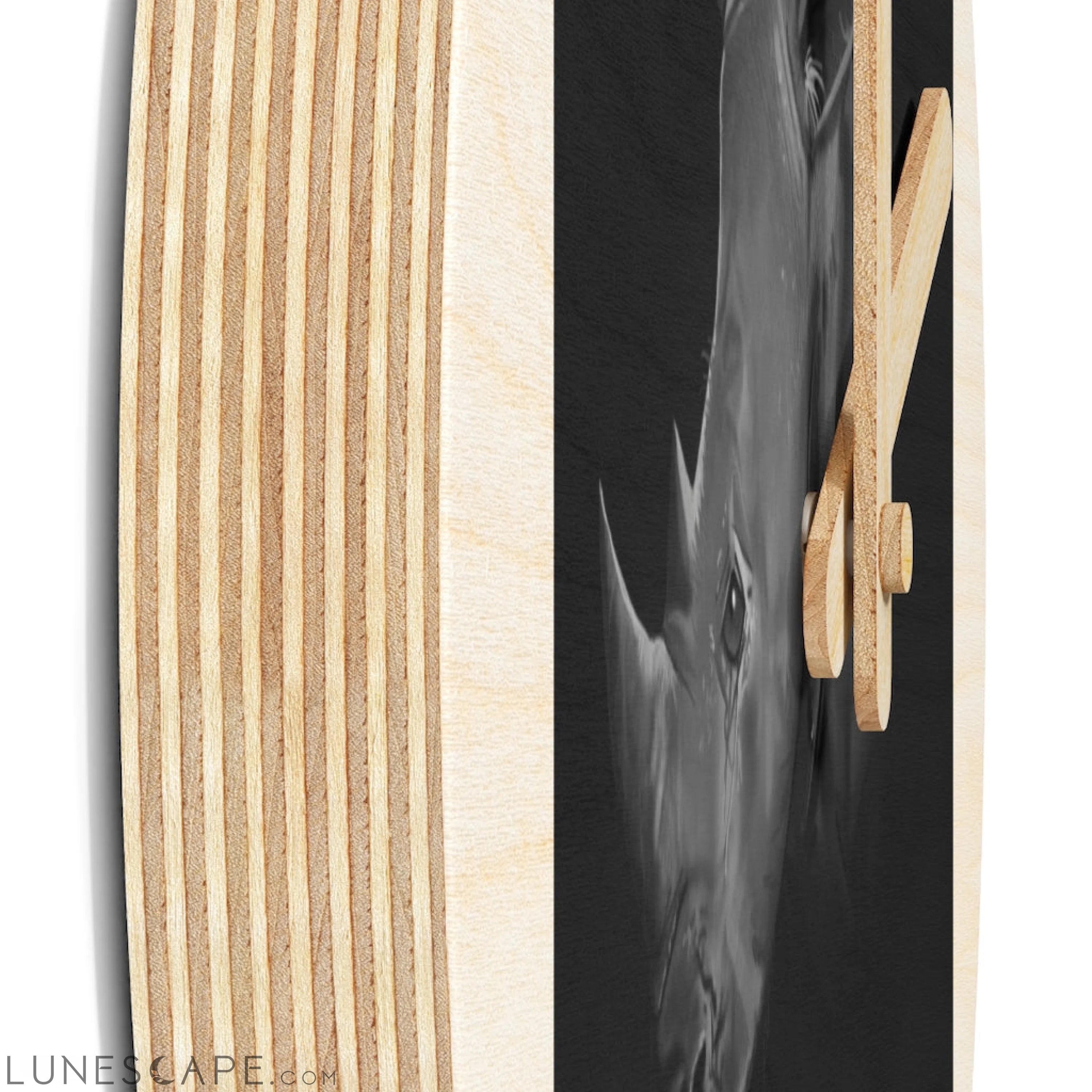 Rhino Wooden Wall Clock LUNESCAPE