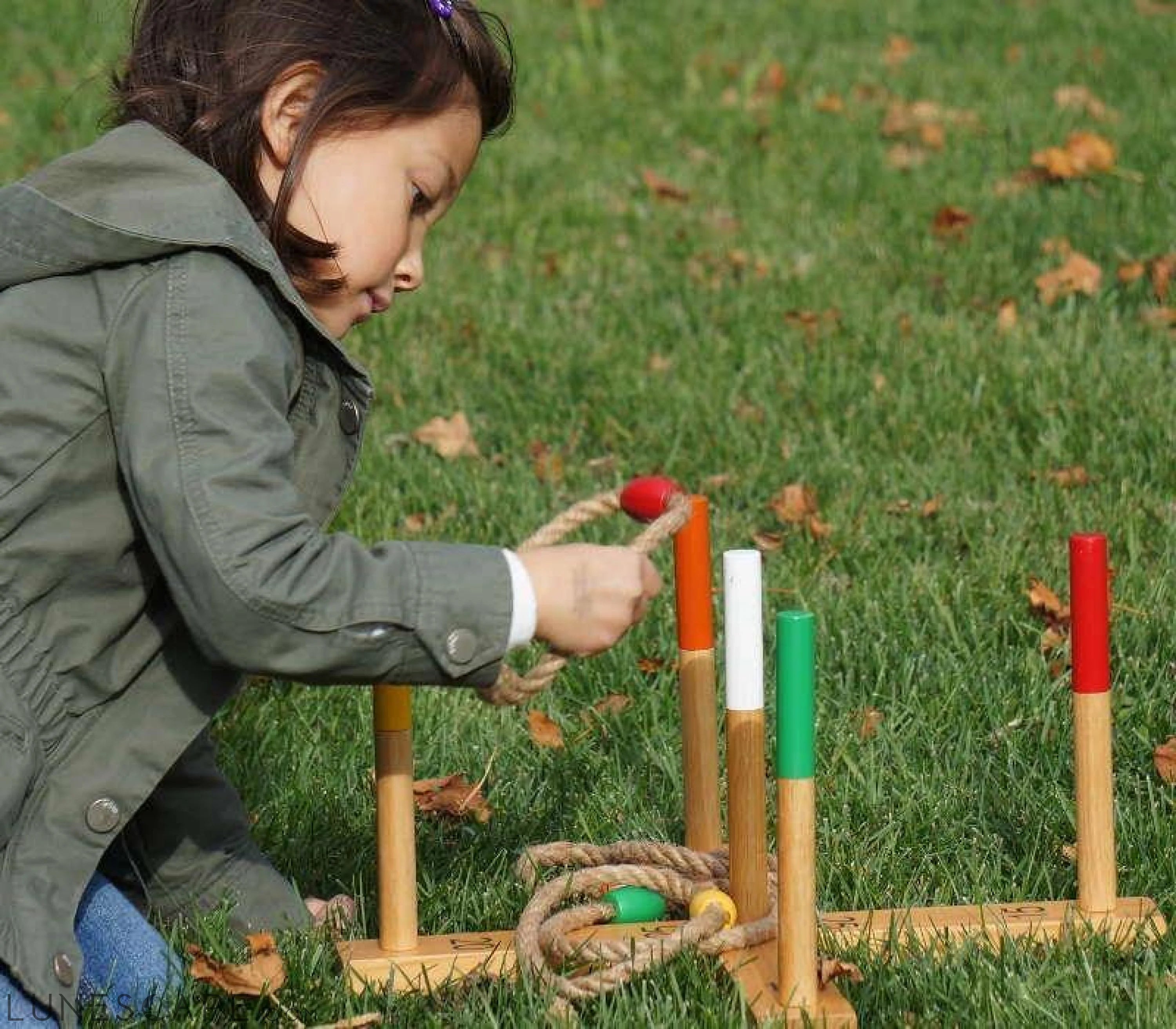 Ring Toss Game LUNESCAPE
