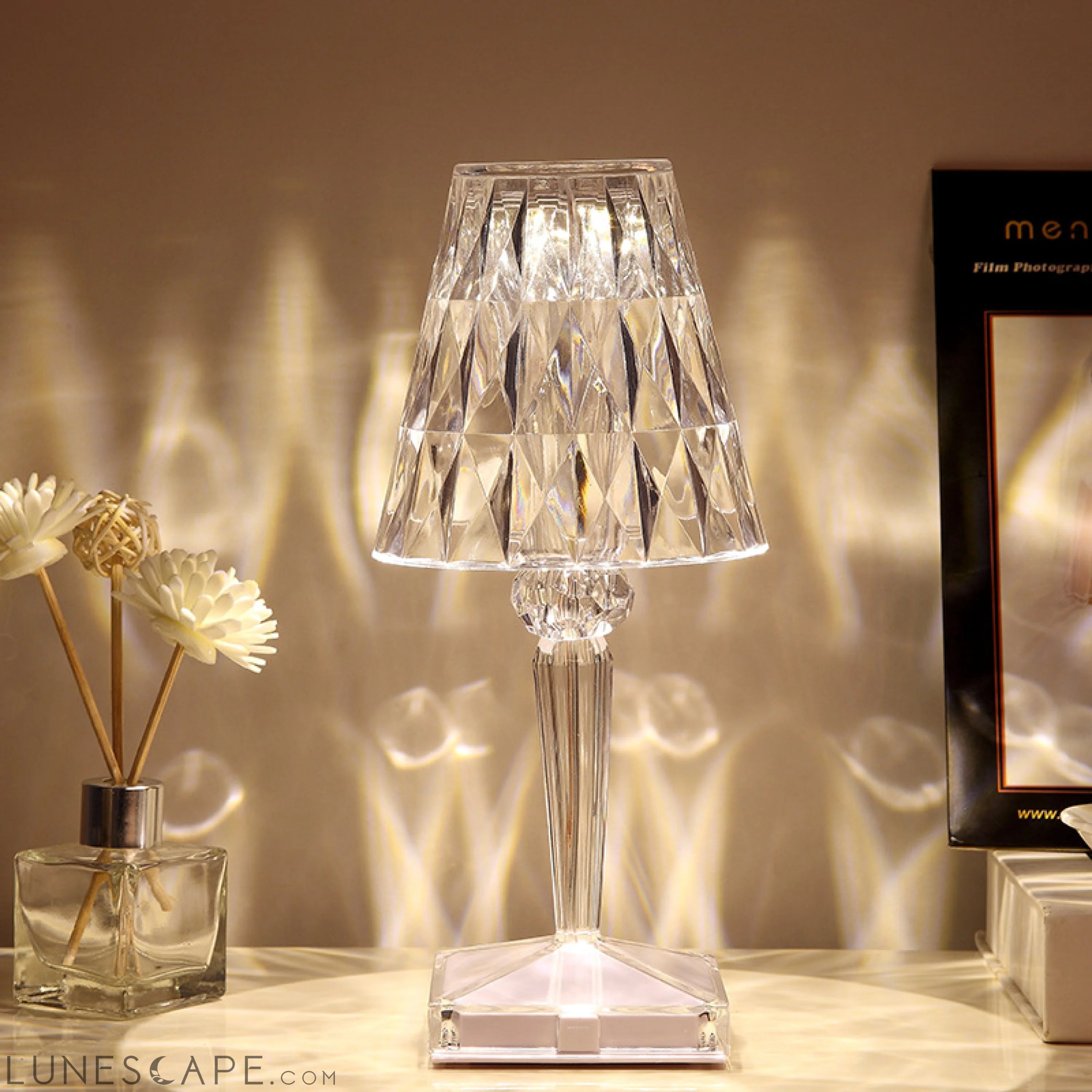 Rose Crystal Table Lamp, USB Charging, Bedside Romantic Night Light, LUNESCAPE