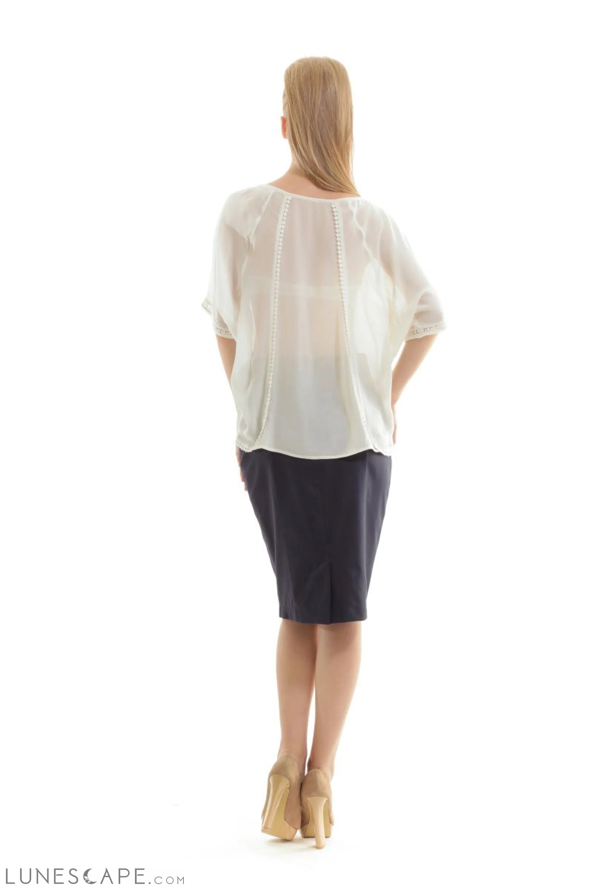 Seamed Pencil Skirt LUNESCAPE