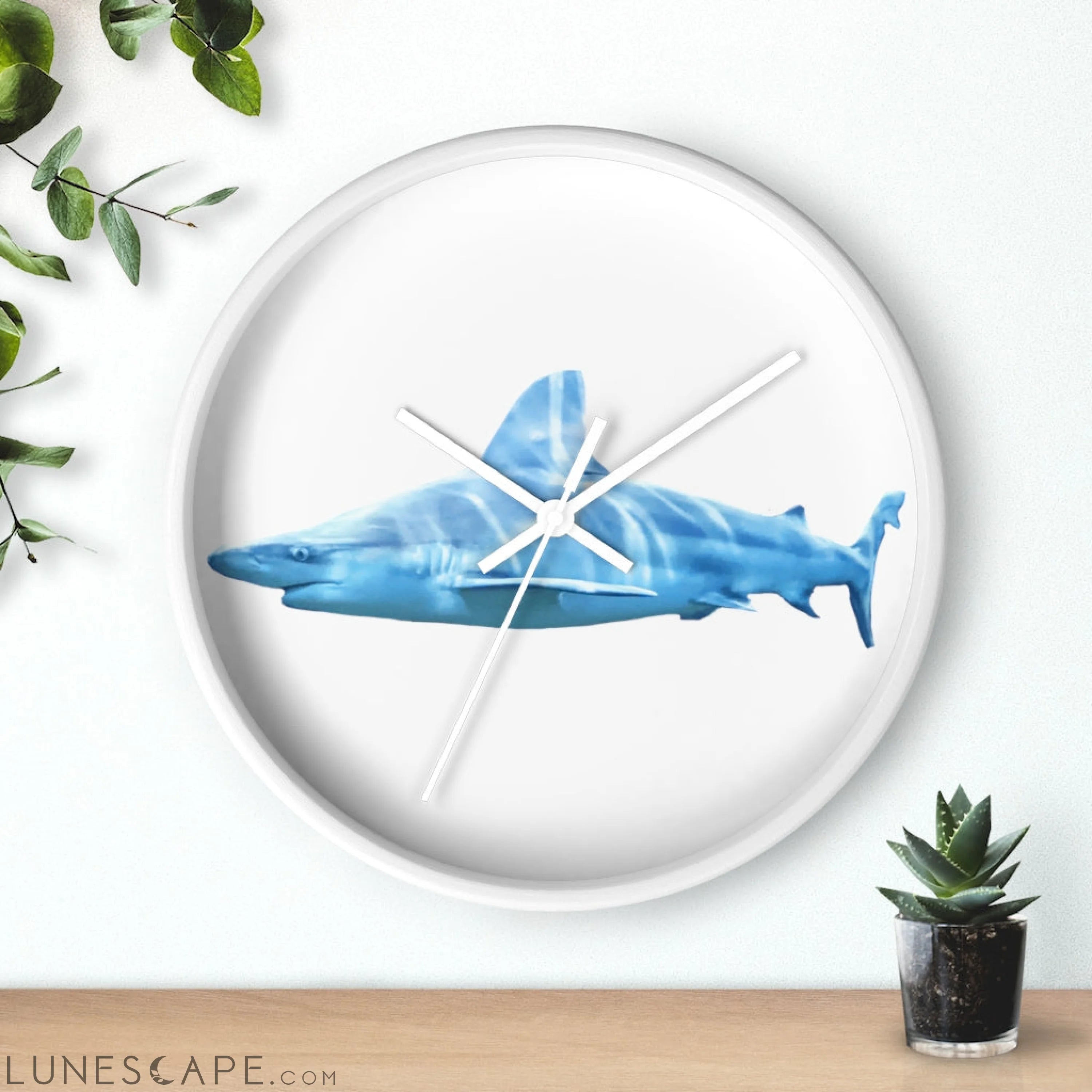 Shark Wall clock LUNESCAPE