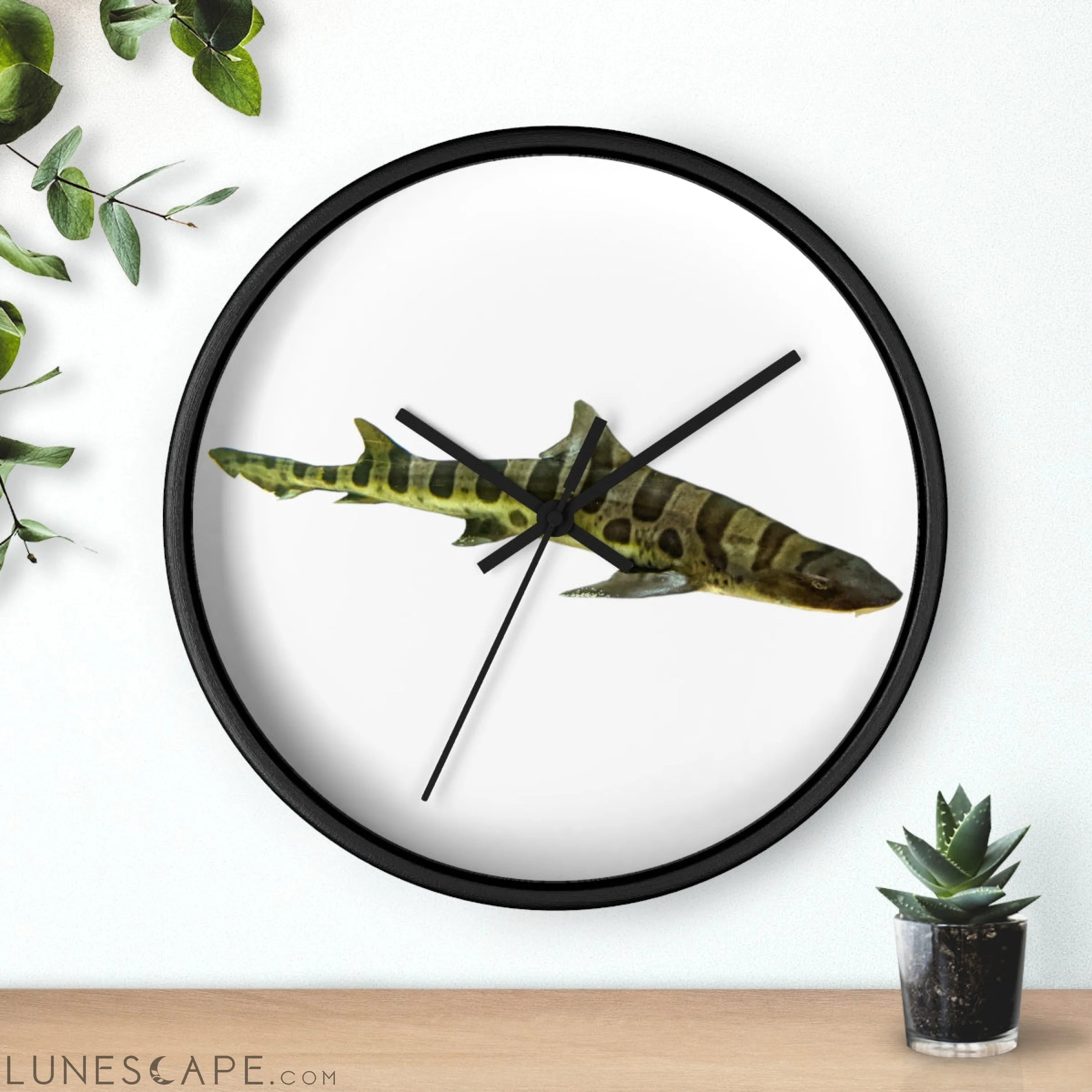 Shark Wall clock LUNESCAPE
