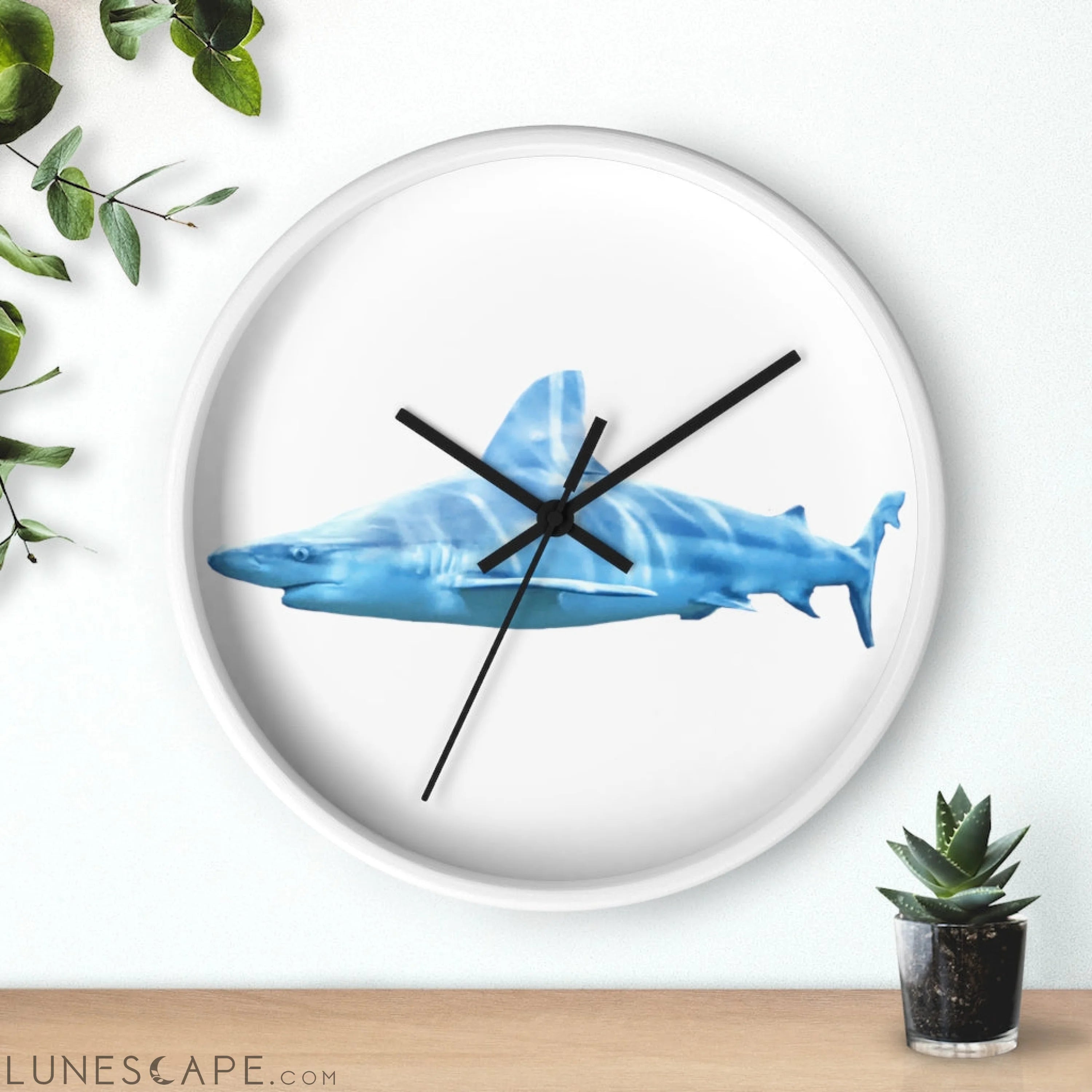 Shark Wall clock LUNESCAPE