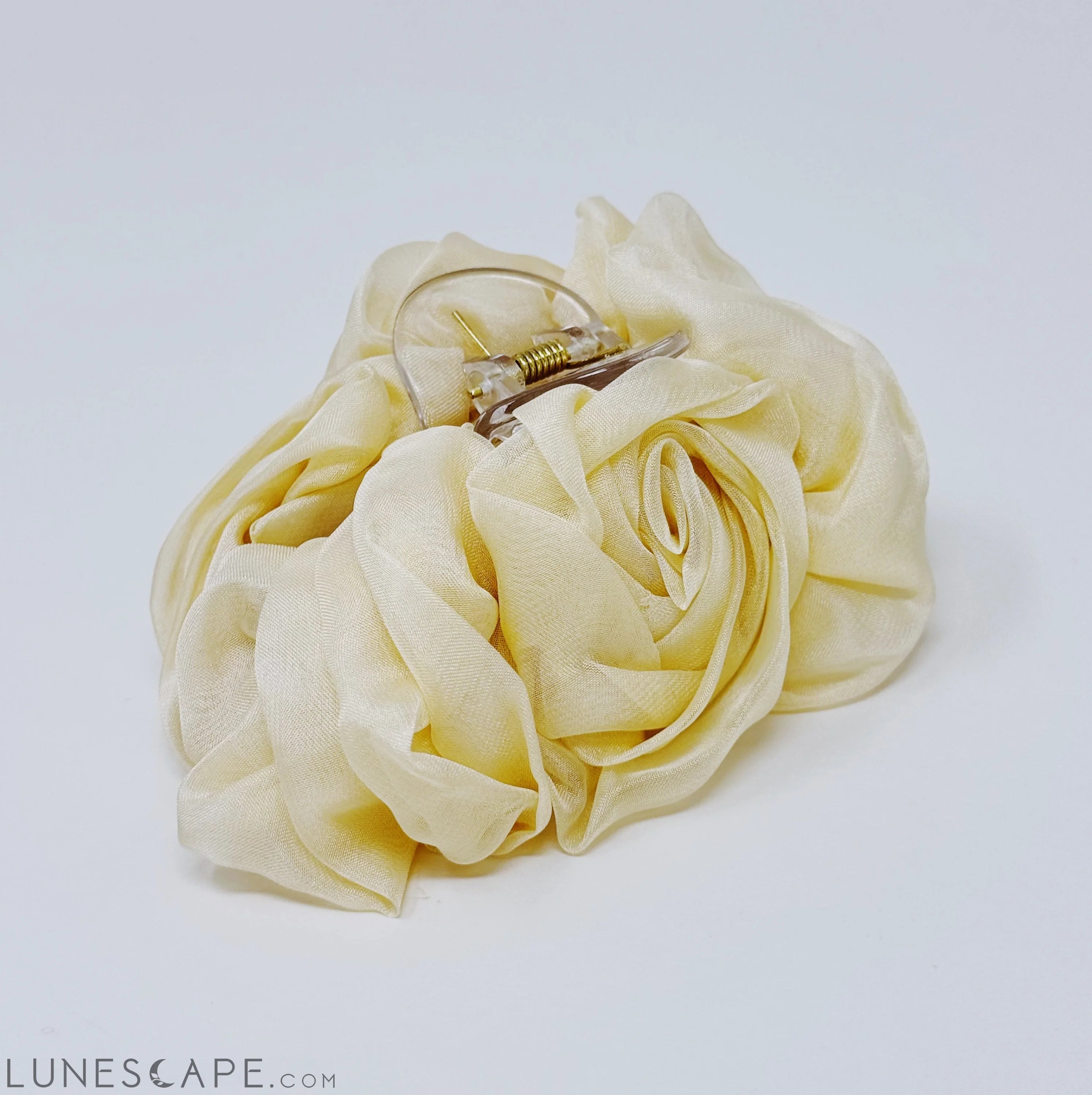 Sheer Flower Hair Claw LUNESCAPE