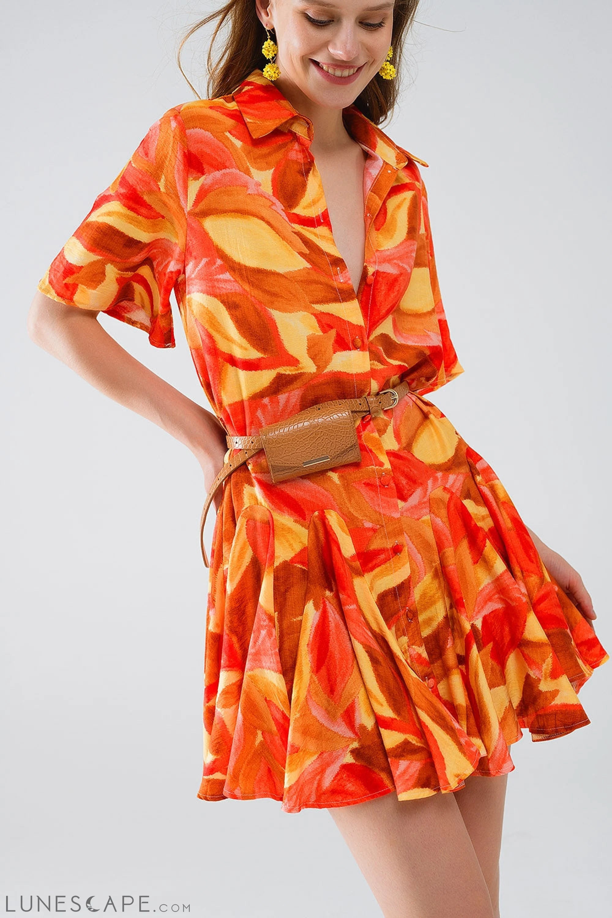 Short Dress With Abstract Print in Brown Red and Brown LUNESCAPE