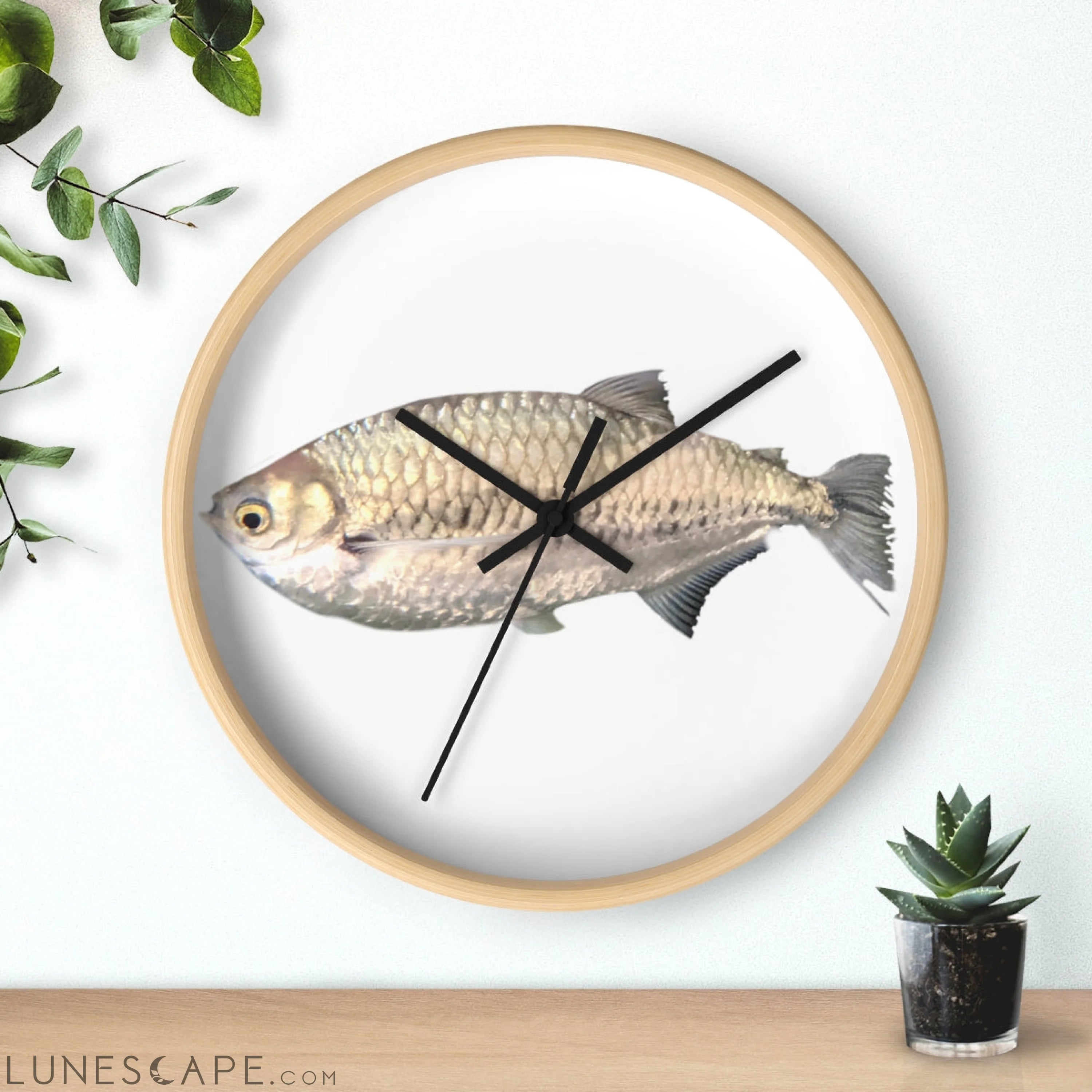 Silver Fish Wall clock LUNESCAPE