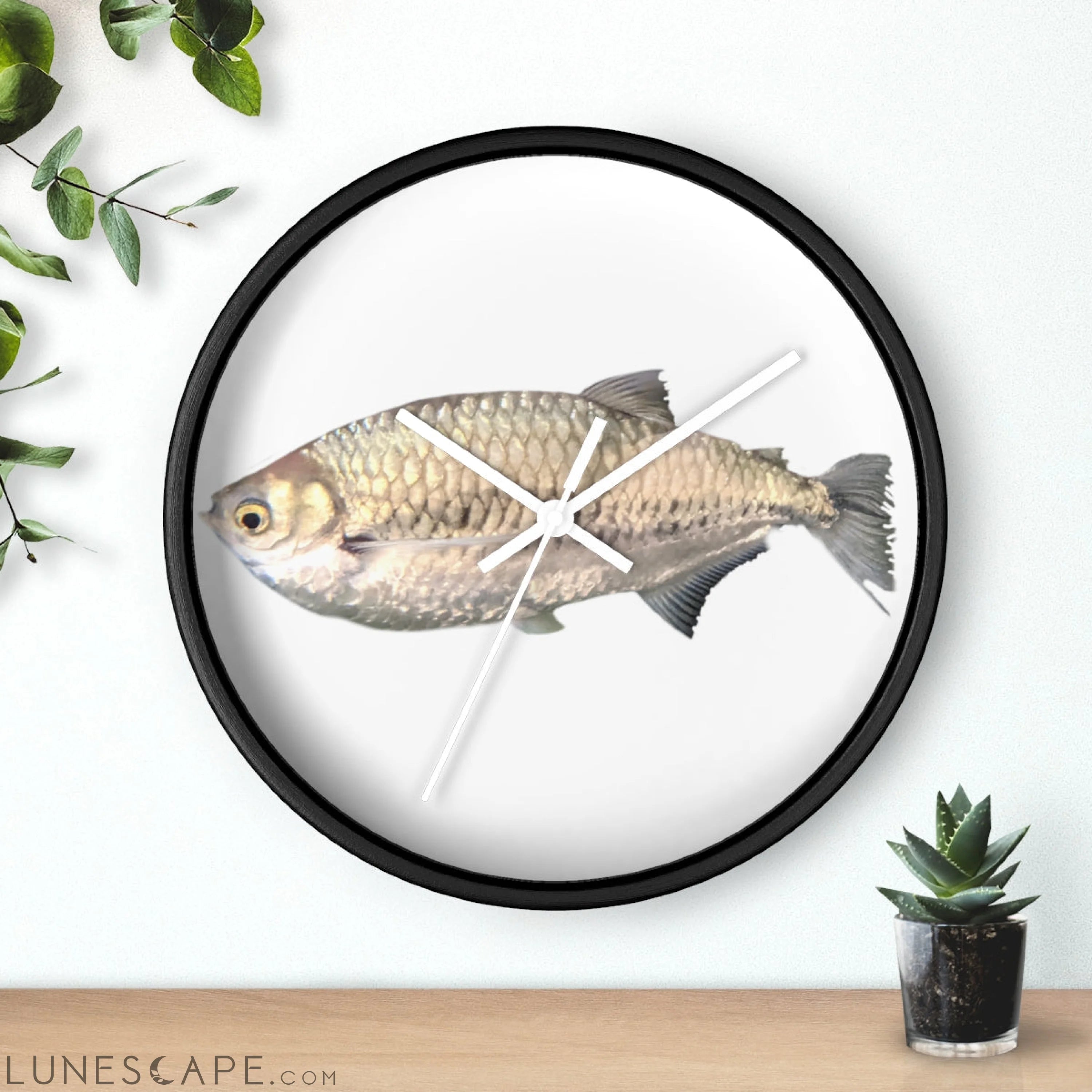 Silver Fish Wall clock LUNESCAPE