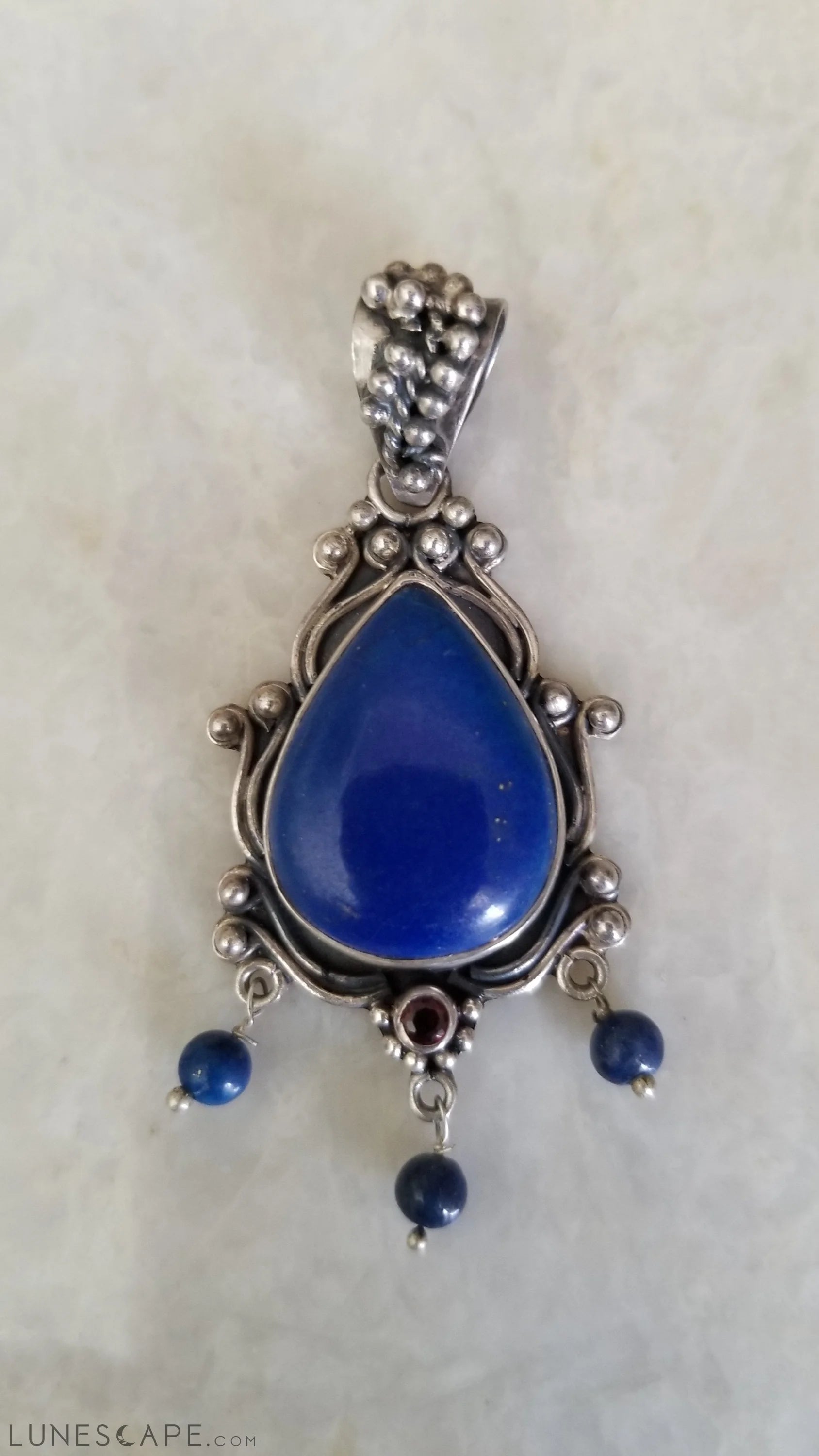 Silver Pendant - Semi Precious Stone LUNESCAPE