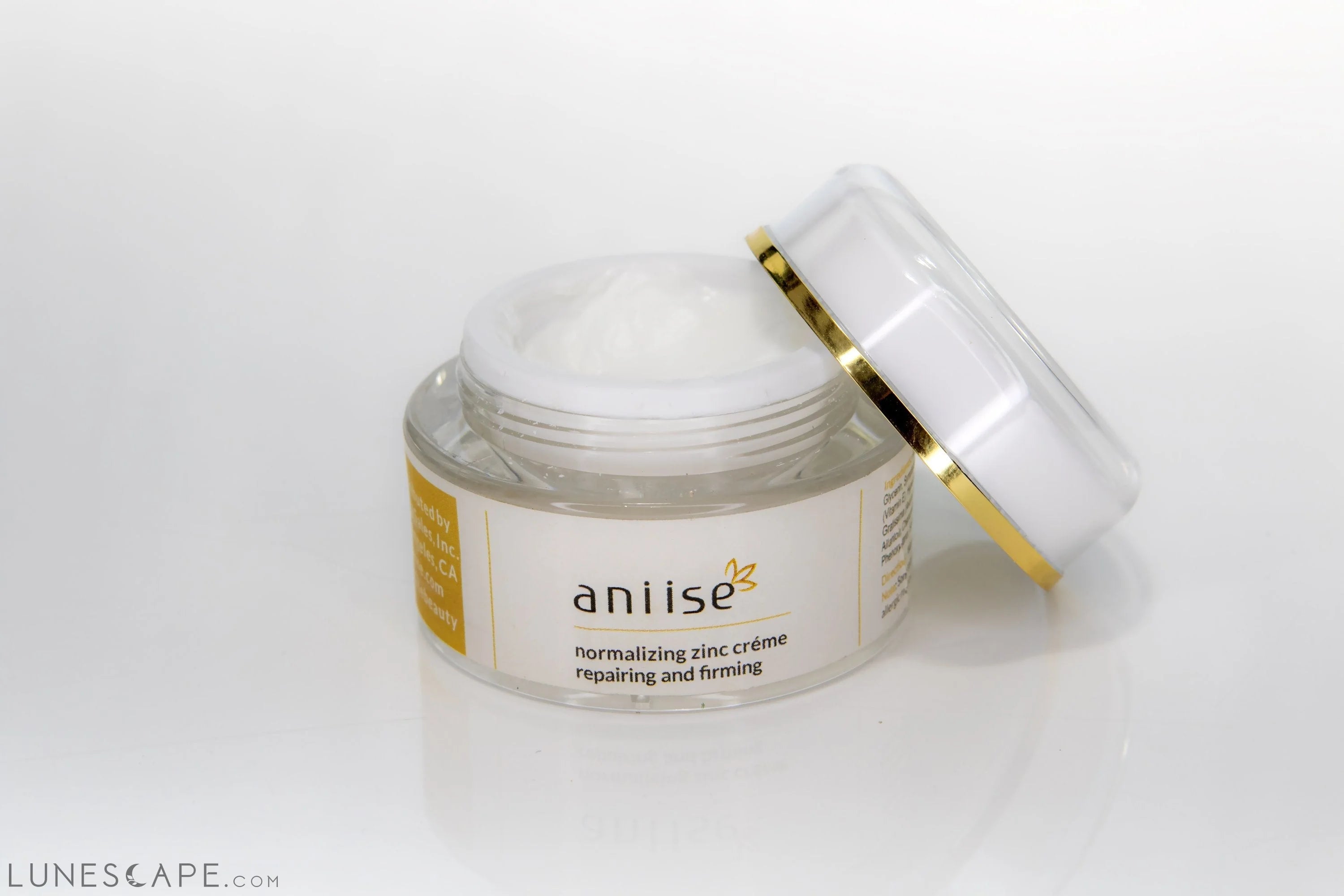 Skincare Collection For Your 20s LUNESCAPE