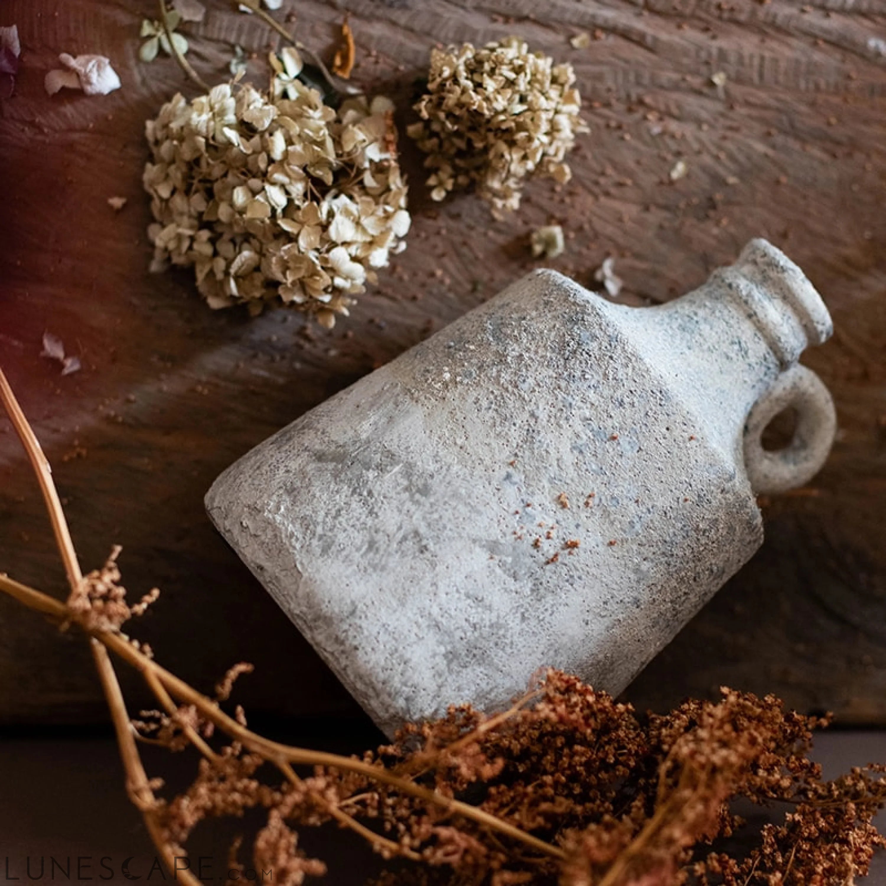 Small Opening Rough Textured Dried Flower Vase LUNESCAPE