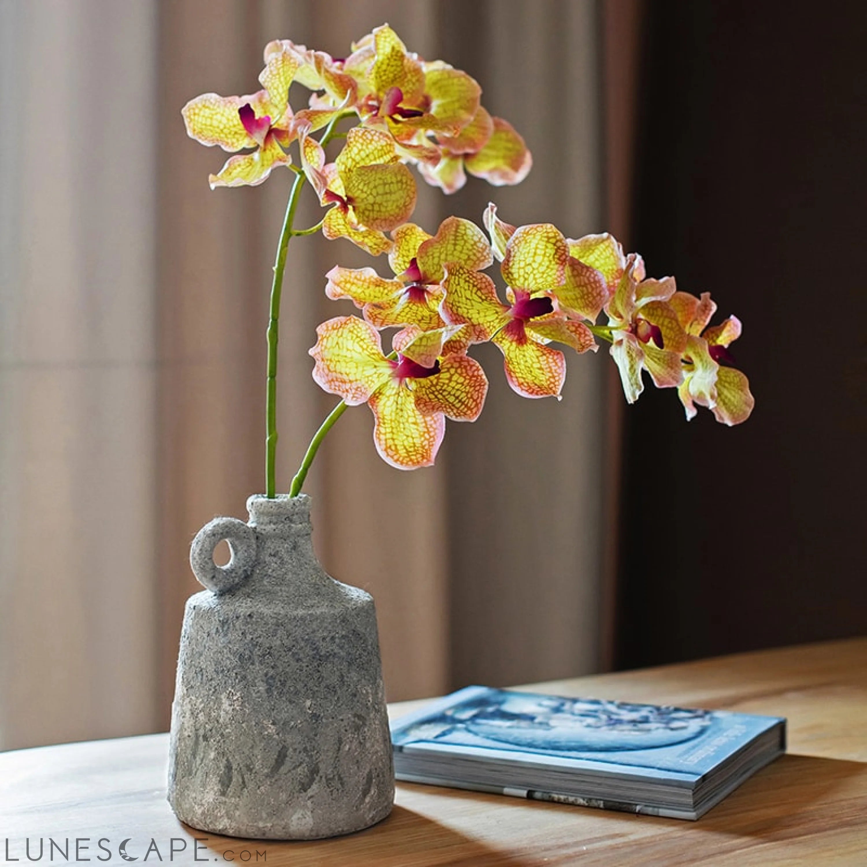 Small Opening Rough Textured Dried Flower Vase LUNESCAPE