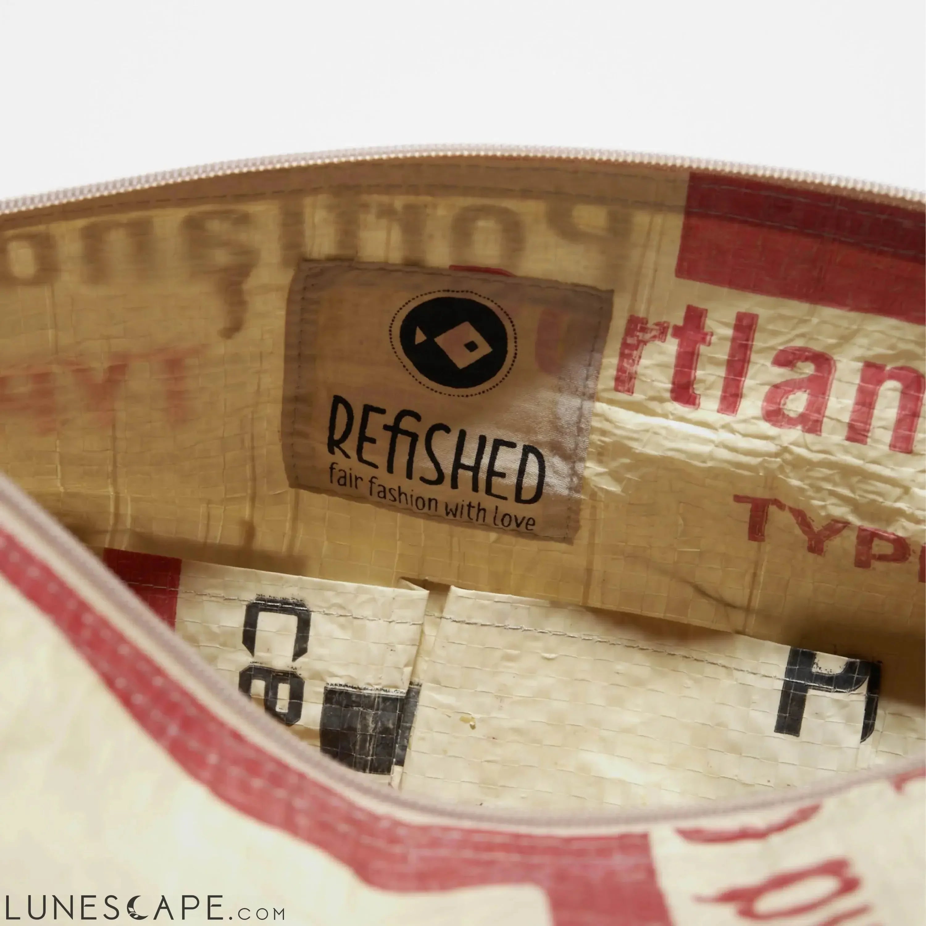 Small Sporty Duffel - Fawn LUNESCAPE