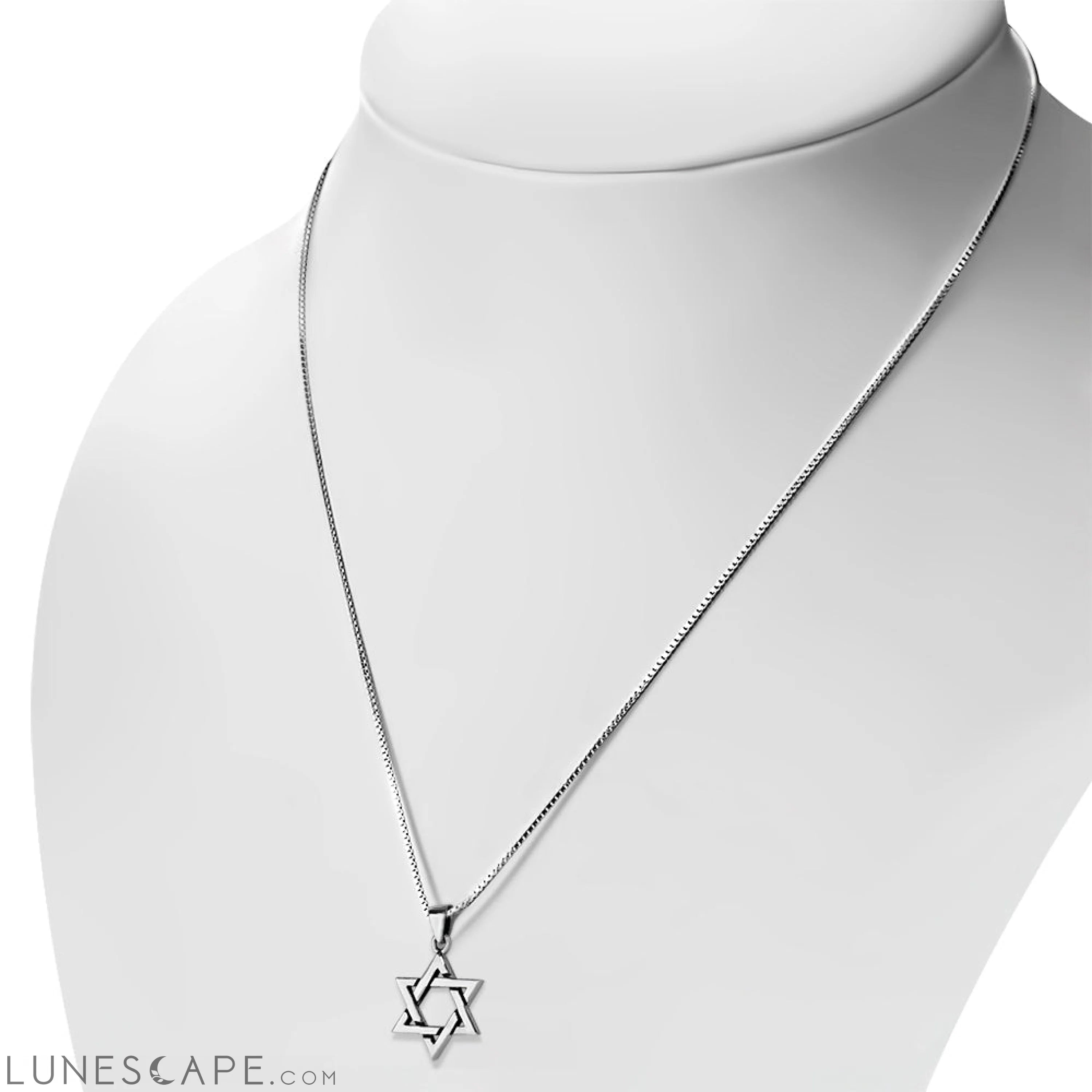 Star of David Grooved Plain Sterling Silver Pendant LUNESCAPE