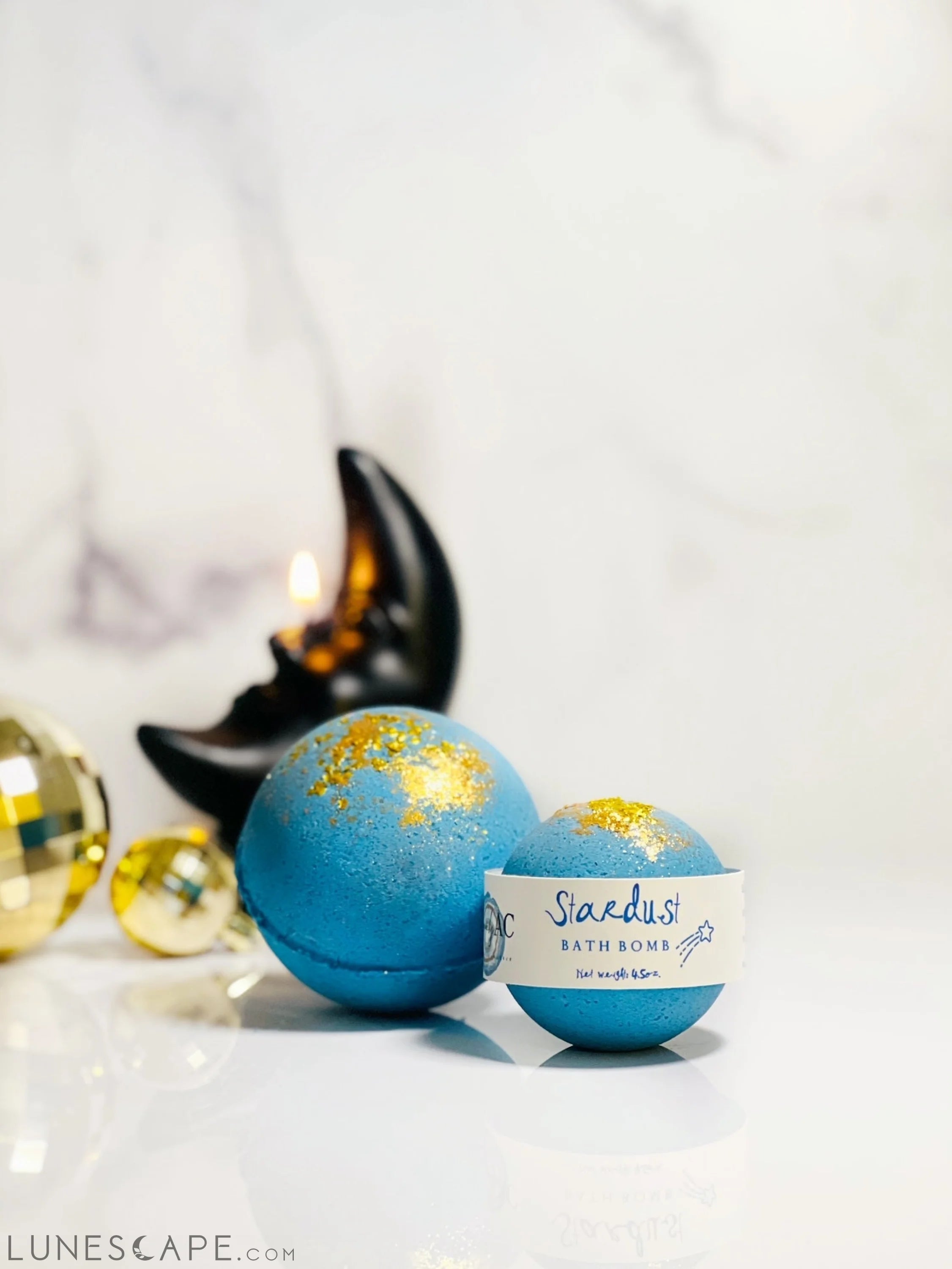 Stardust Bath Bomb LUNESCAPE