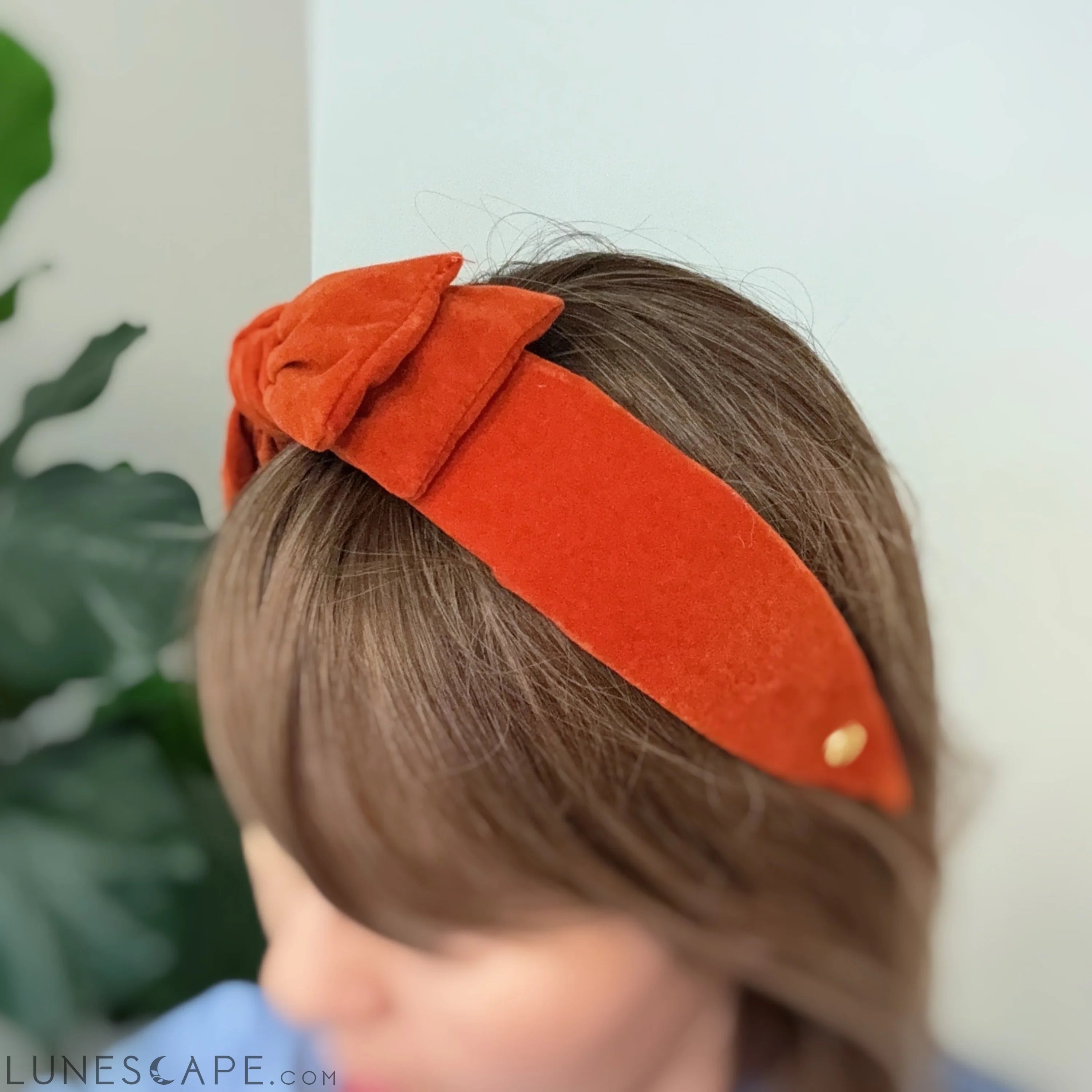 Structured Velvet Bow Headband LUNESCAPE